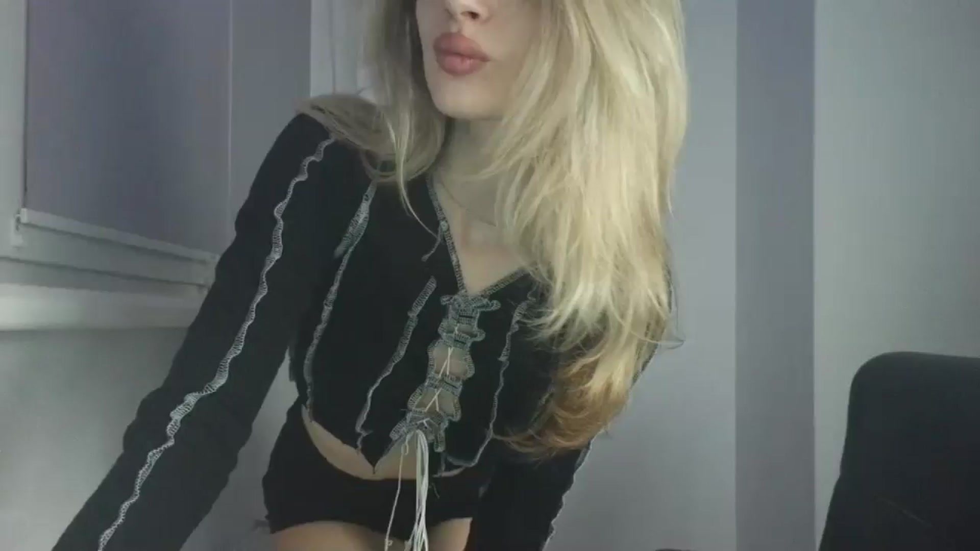 Gallery image thumbnail from MaryyCo's myfreecams stream on, 01/25/2026, 23:25 image 1 of 20