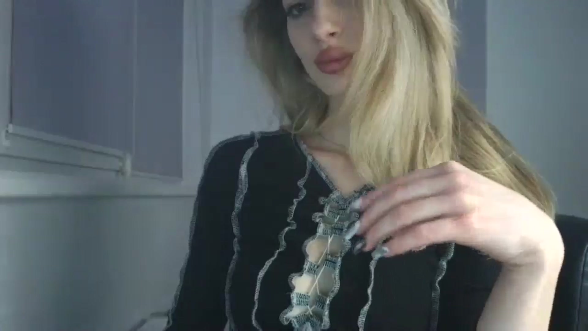 Gallery image thumbnail from MaryyCo's myfreecams stream on, 01/25/2026, 23:25 image 18 of 20