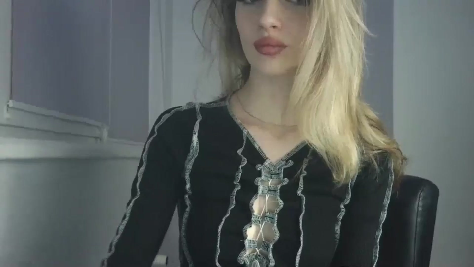 Gallery image thumbnail from MaryyCo's myfreecams stream on, 01/25/2026, 23:25 image 12 of 20