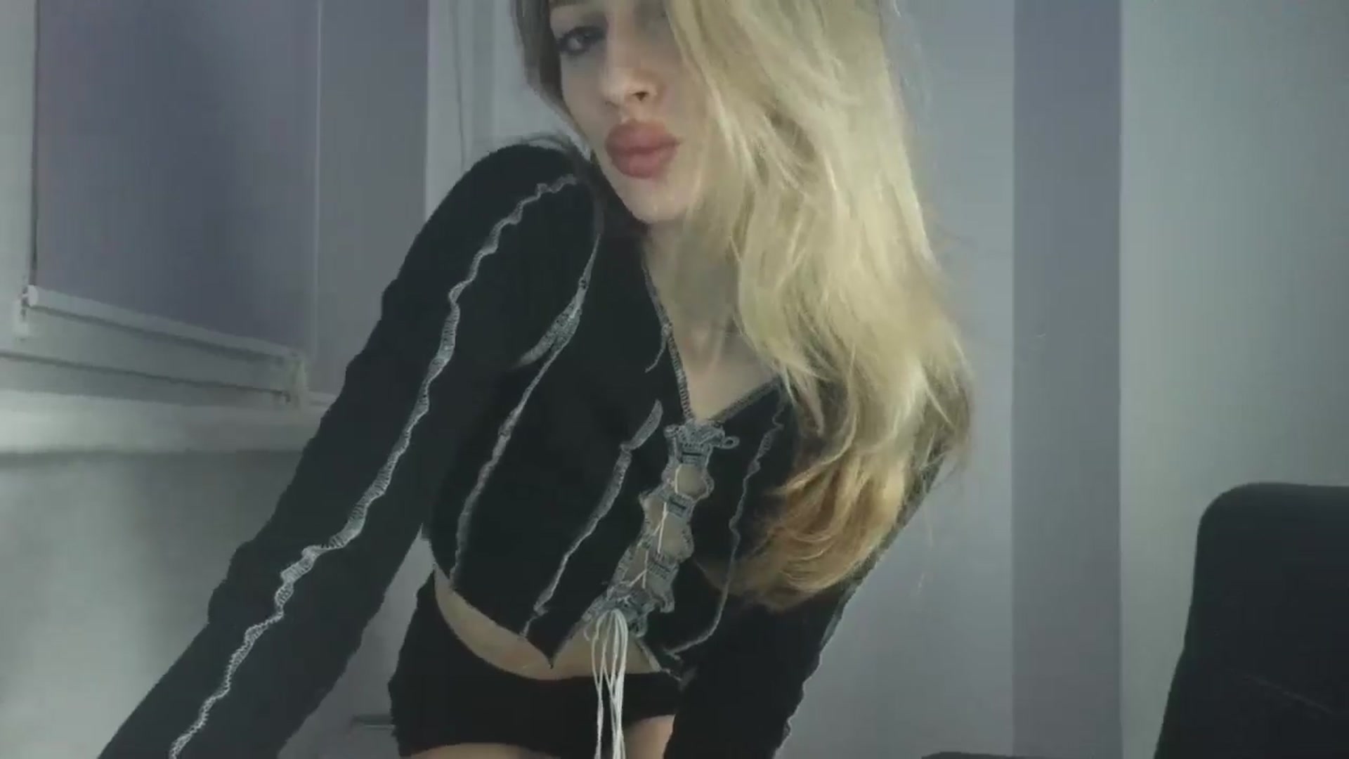 Gallery image thumbnail from MaryyCo's myfreecams stream on, 01/25/2026, 23:25 image 2 of 20