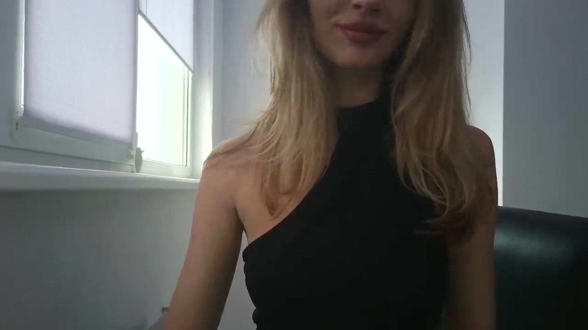 Gallery image thumbnail from MaryyCo's myfreecams stream on, 01/27/2026, 09:05 image 18 of 20