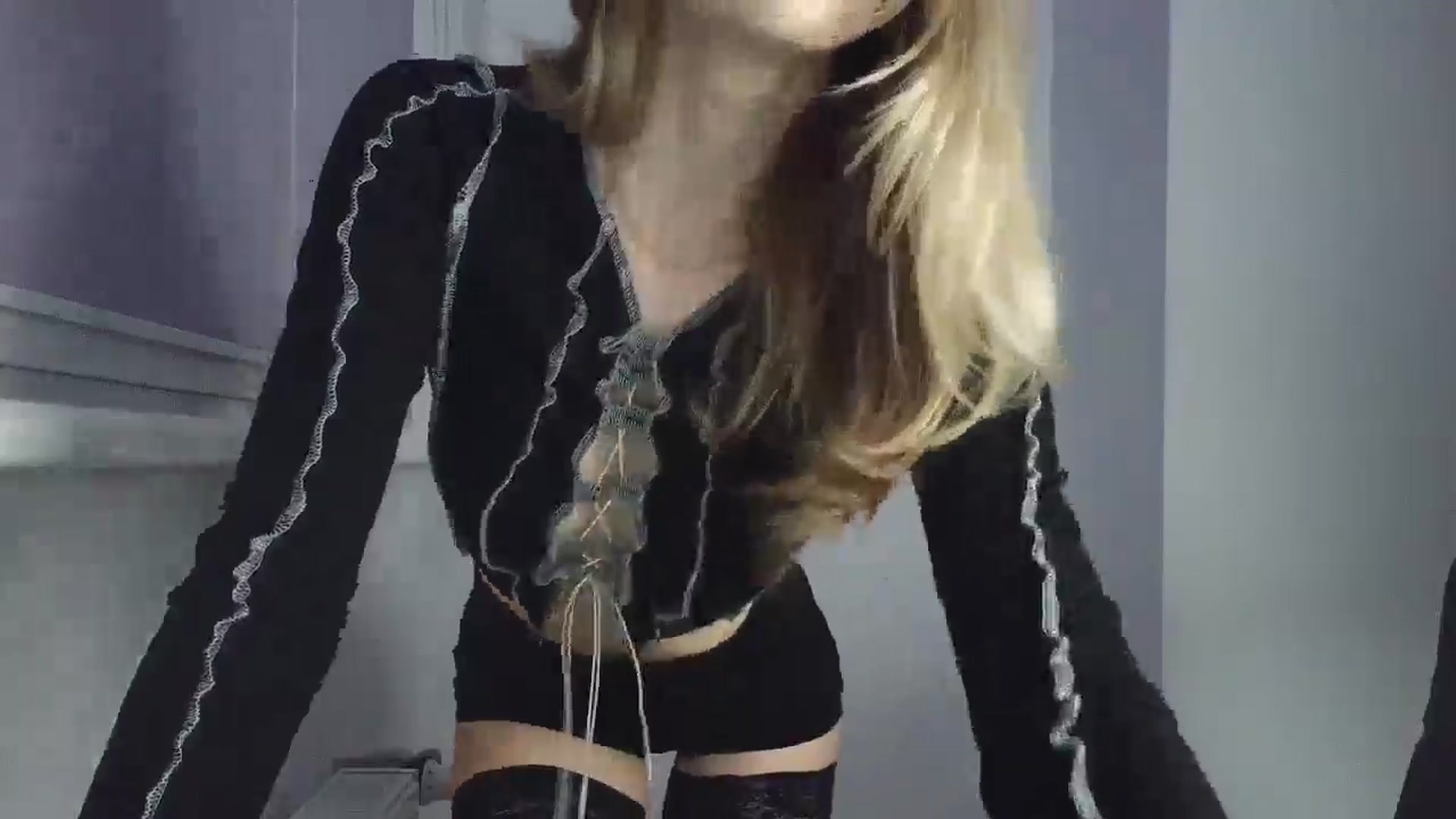 Gallery image thumbnail from MaryyCo's myfreecams stream on, 01/27/2026, 19:14 image 17 of 20