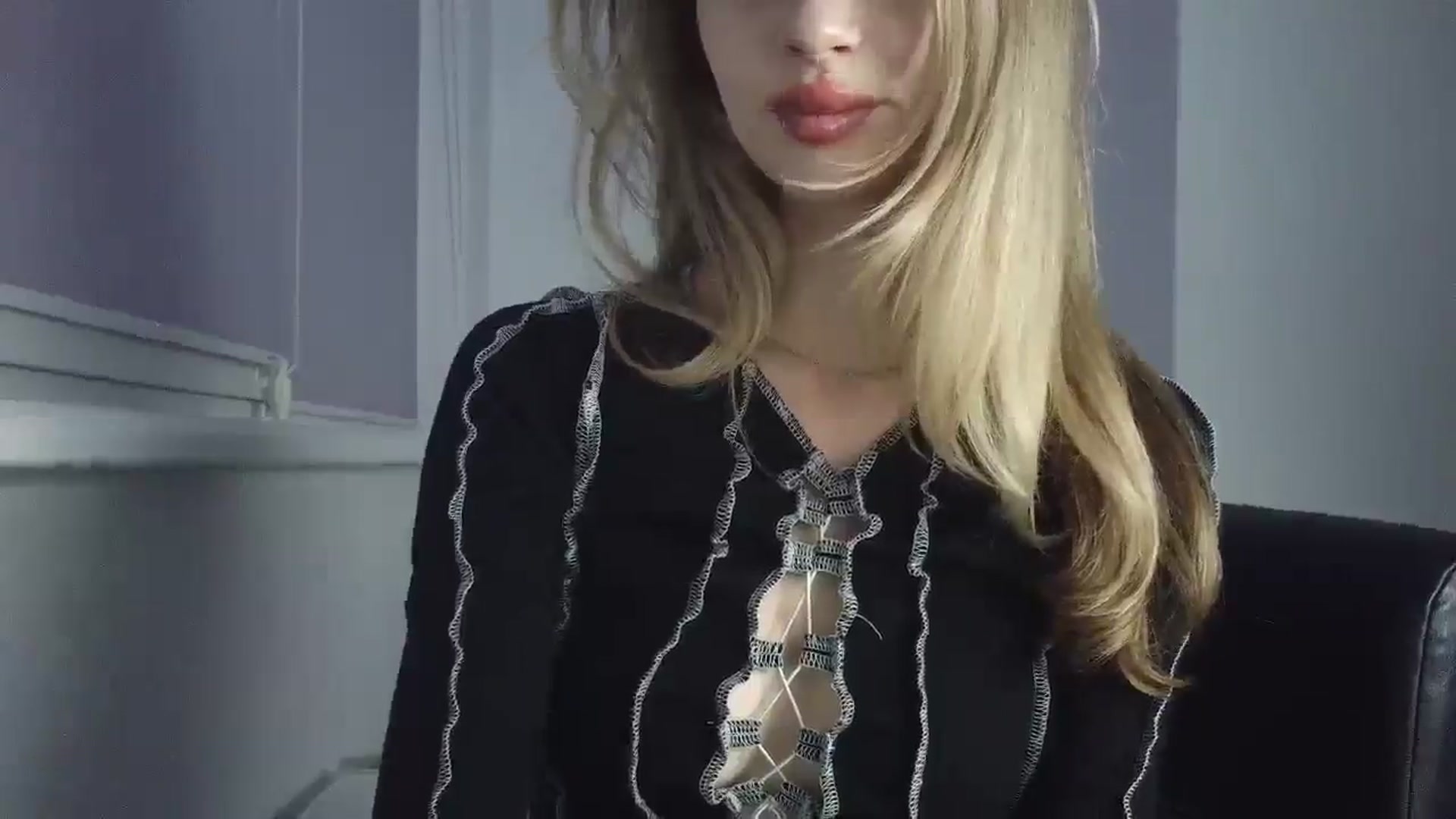 Gallery image thumbnail from MaryyCo's myfreecams stream on, 01/27/2026, 19:14 image 18 of 20