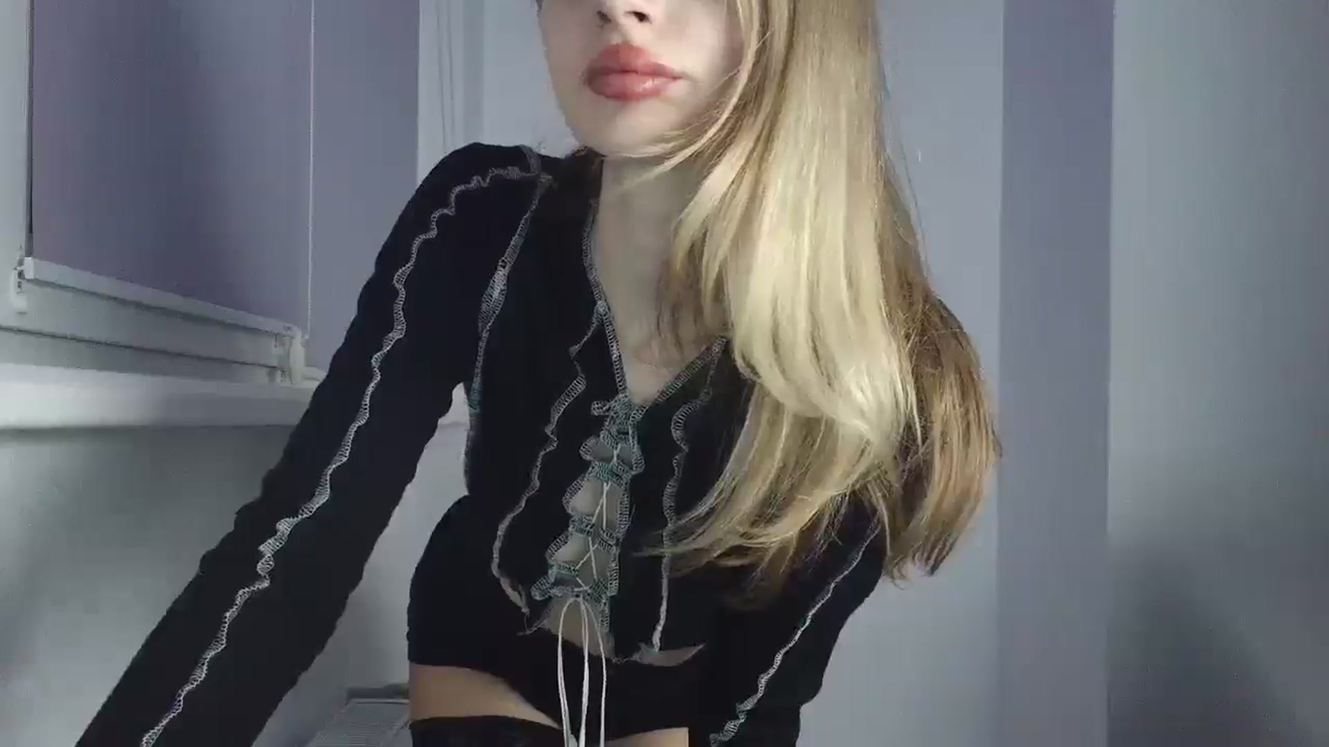 Gallery image thumbnail from MaryyCo's myfreecams stream on, 01/27/2026, 19:14 image 3 of 20