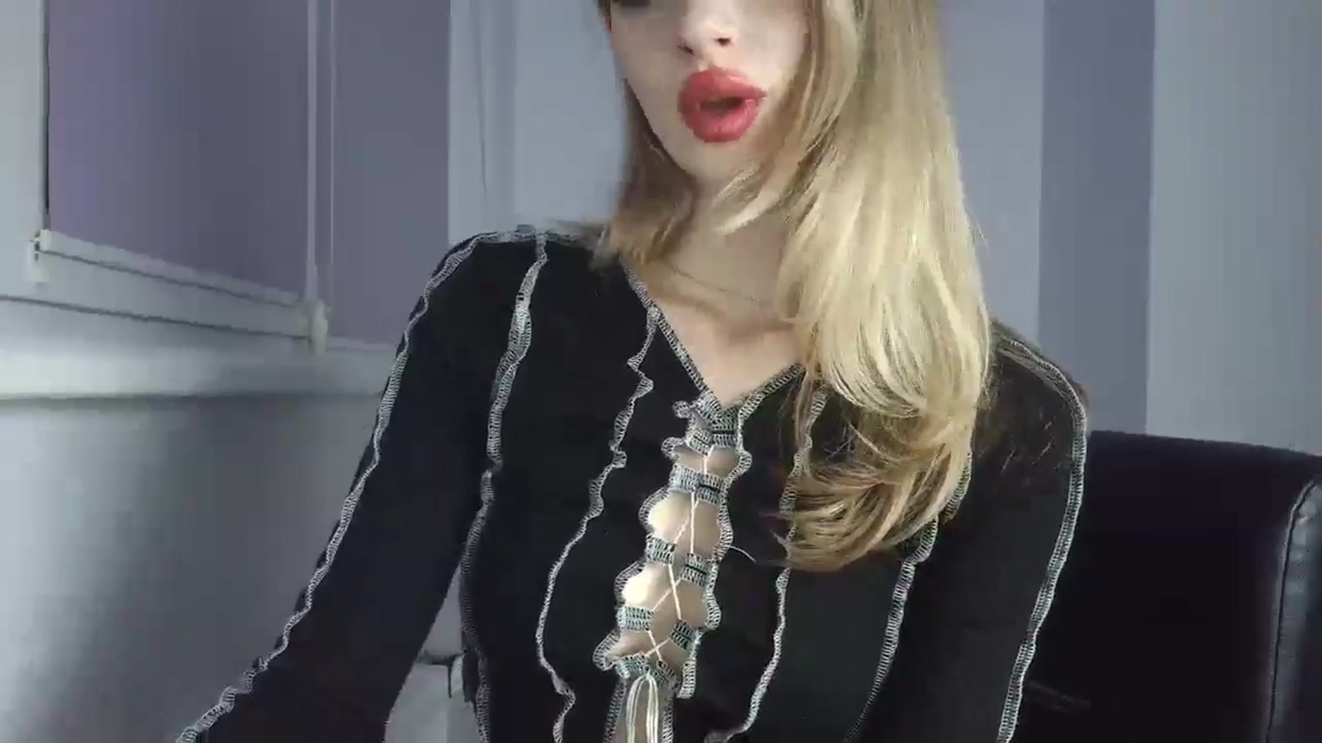 Gallery image thumbnail from MaryyCo's myfreecams stream on, 01/28/2026, 19:56 image 14 of 20