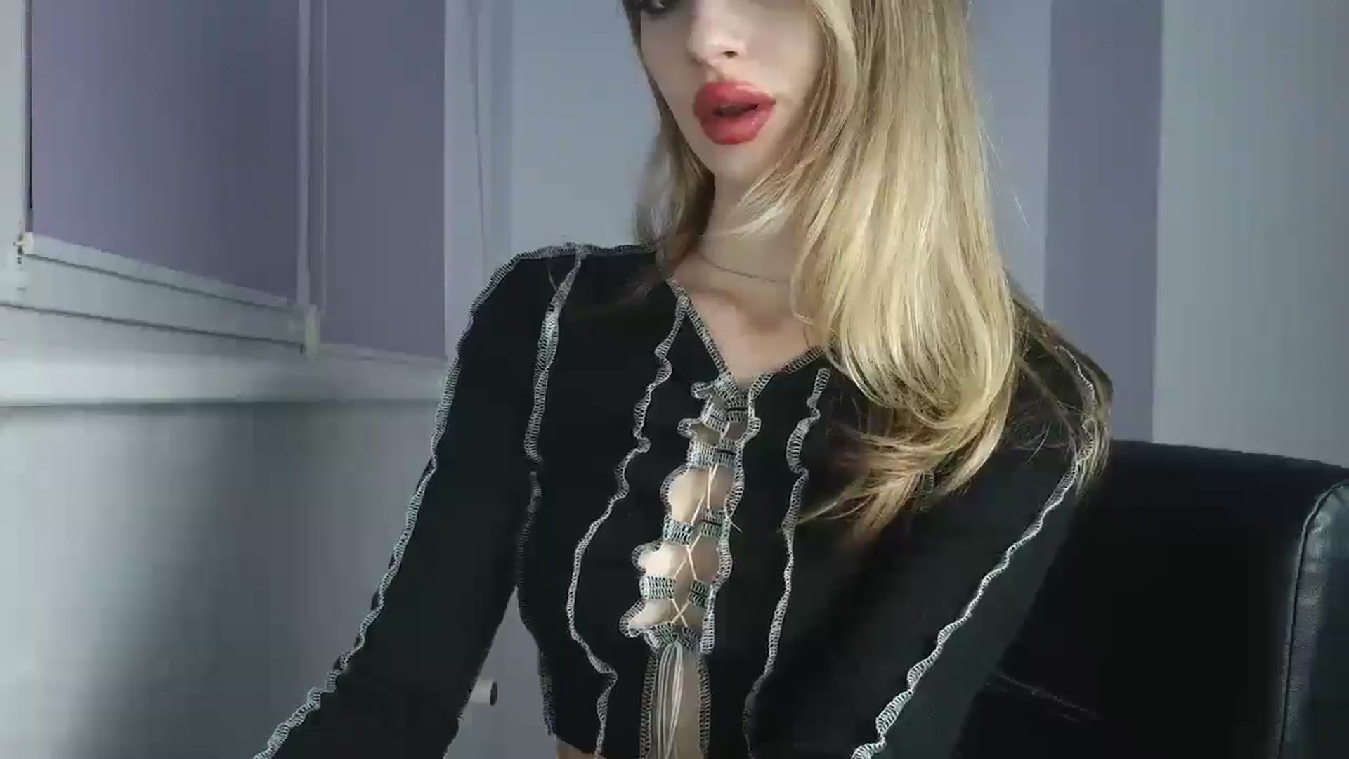 Gallery image thumbnail from MaryyCo's myfreecams stream on, 01/28/2026, 19:56 image 16 of 20