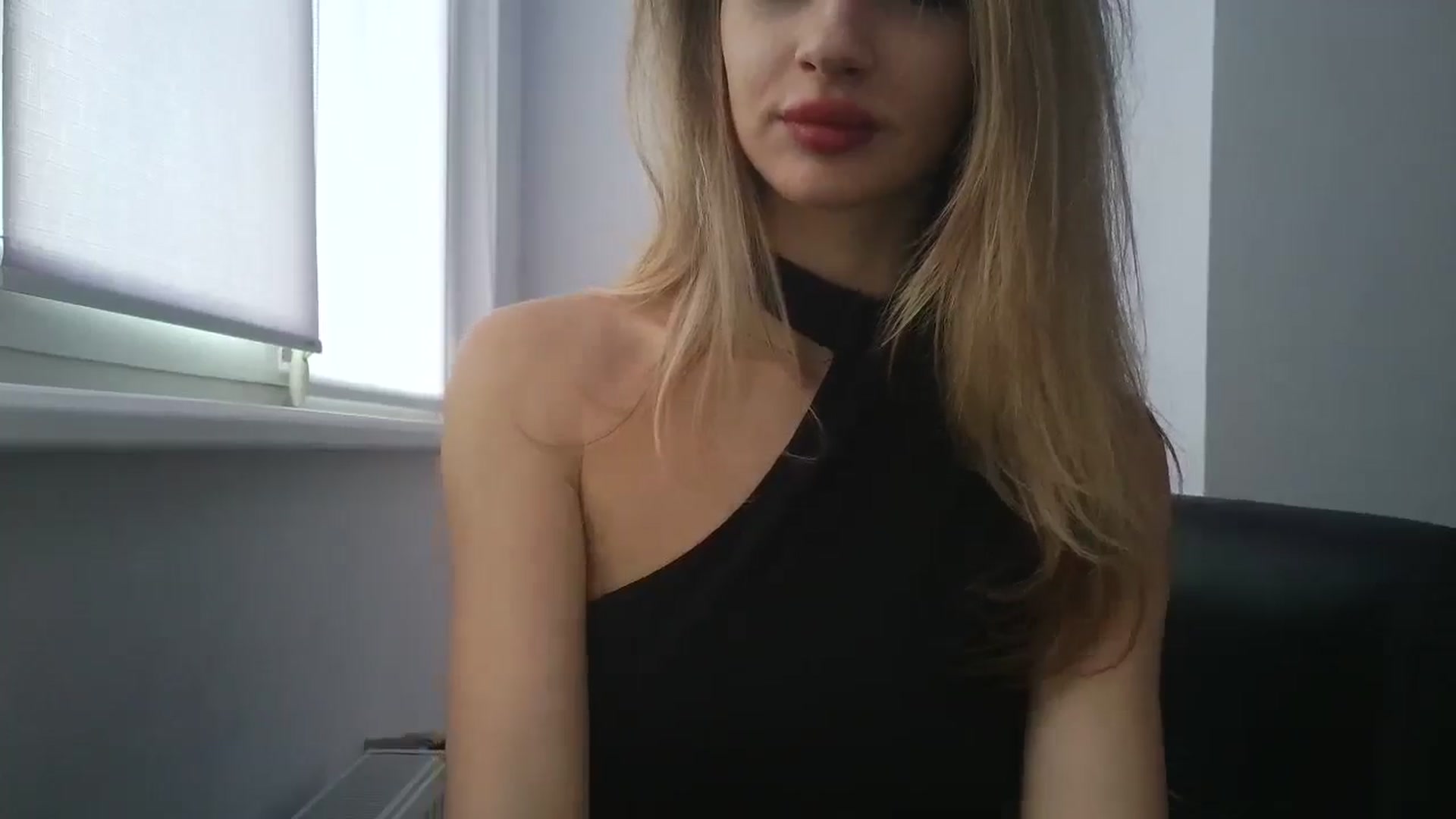 Gallery image thumbnail from MaryyCo's myfreecams stream on, 01/29/2026, 14:32 image 5 of 20