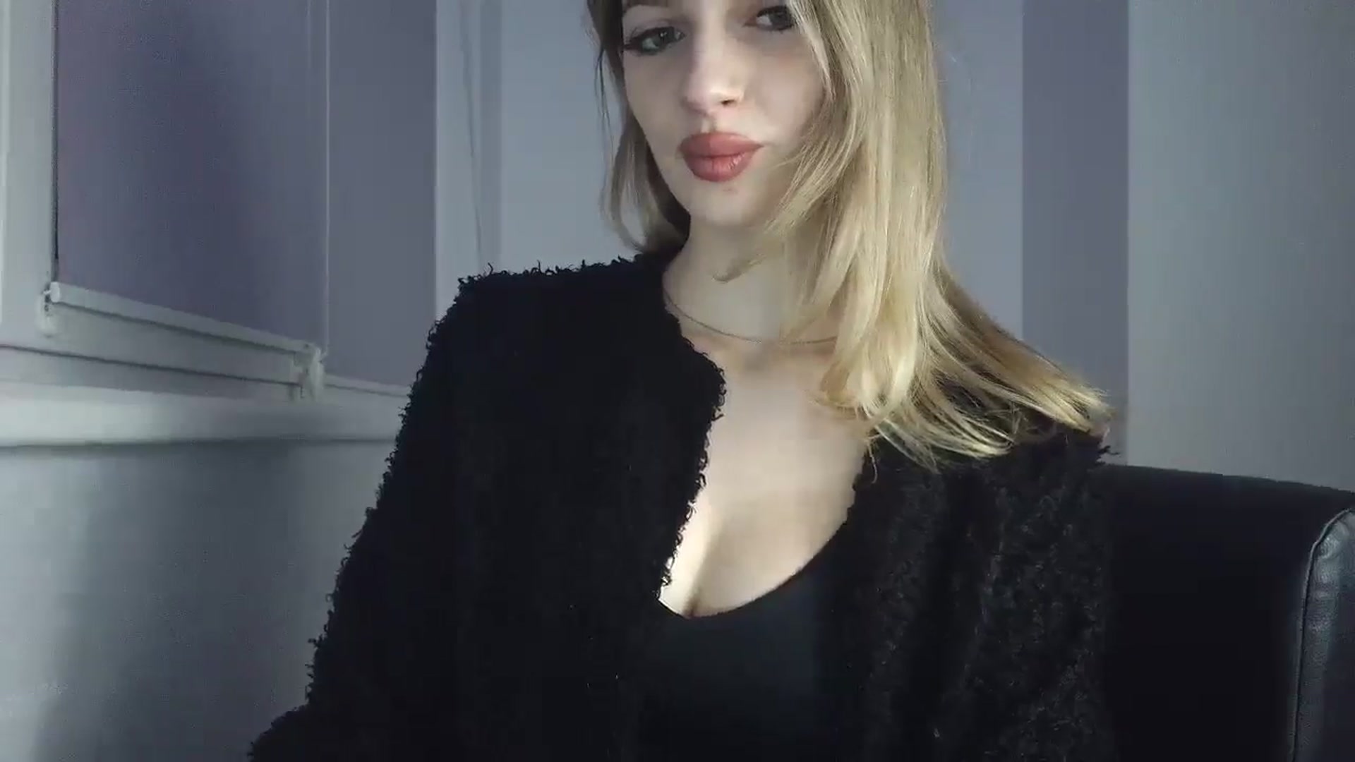 Gallery image thumbnail from MaryyCo's myfreecams stream on, 02/05/2026, 16:28 image 14 of 20