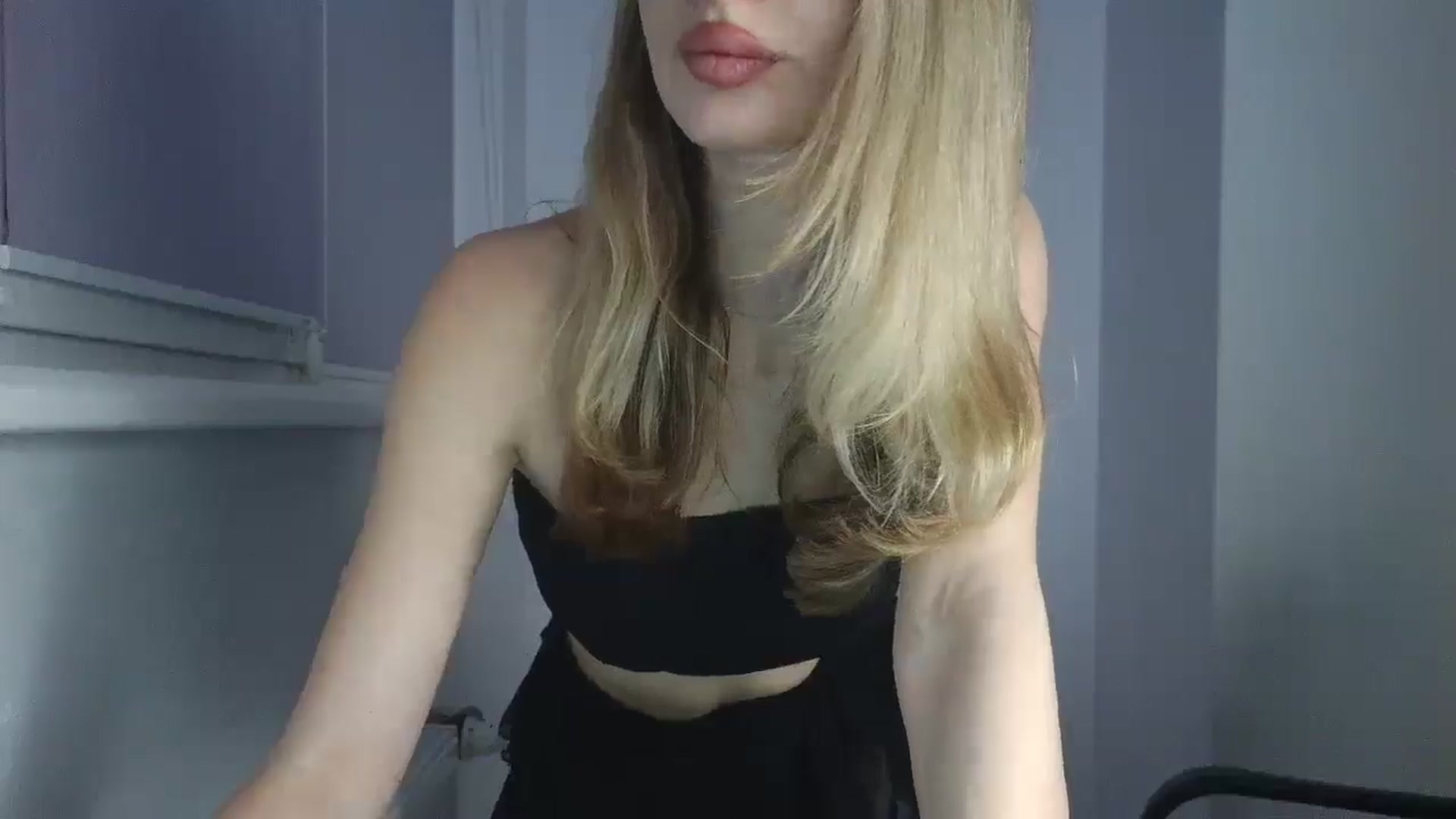Gallery image thumbnail from MaryyCo's myfreecams stream on, 02/09/2026, 01:04 image 12 of 20