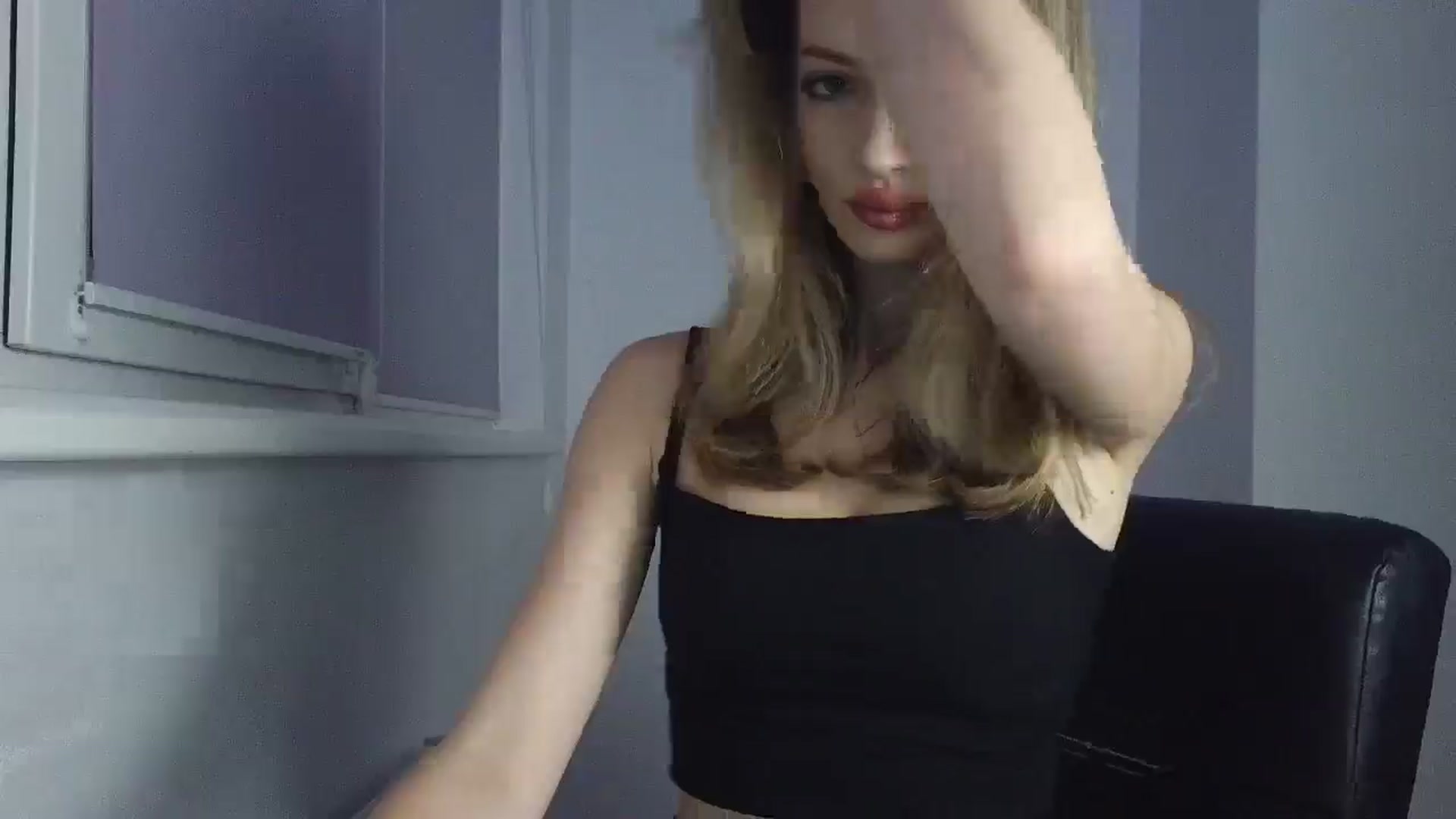 Gallery image thumbnail from MaryyCo's myfreecams stream on, 02/13/2026, 17:46 image 4 of 20