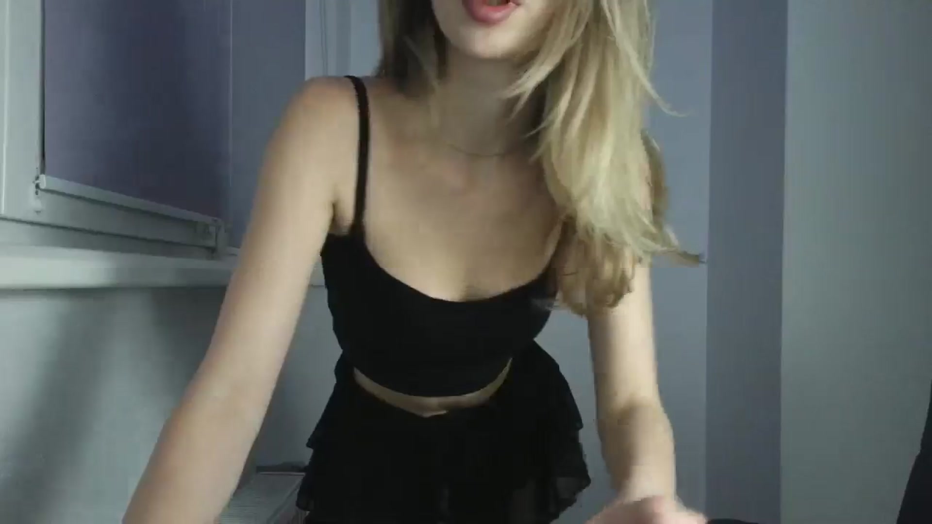 Gallery image thumbnail from MaryyCo's myfreecams stream on, 02/13/2026, 18:54 image 16 of 20