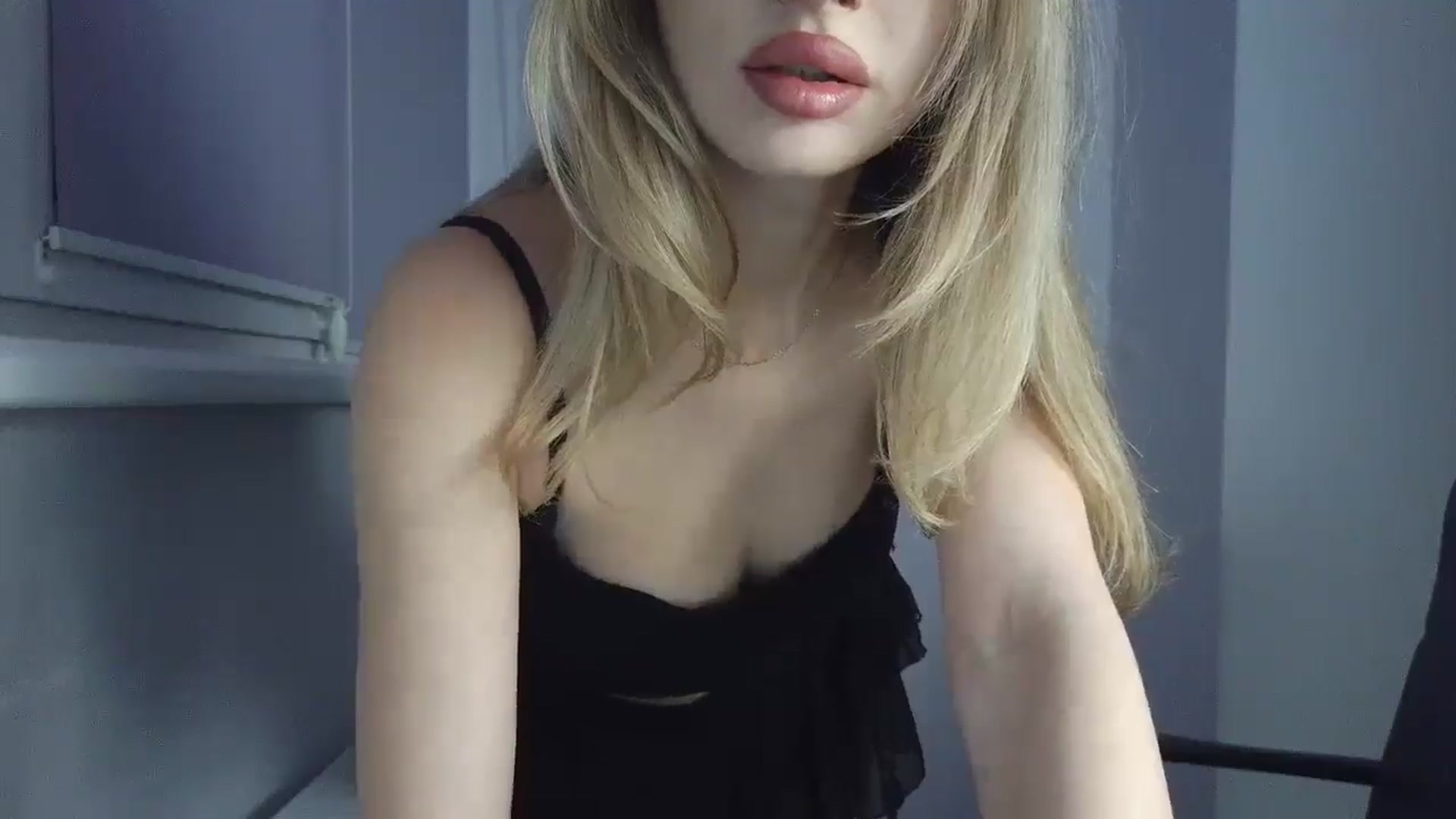 Gallery image thumbnail from MaryyCo's myfreecams stream on, 02/13/2026, 18:54 image 4 of 20