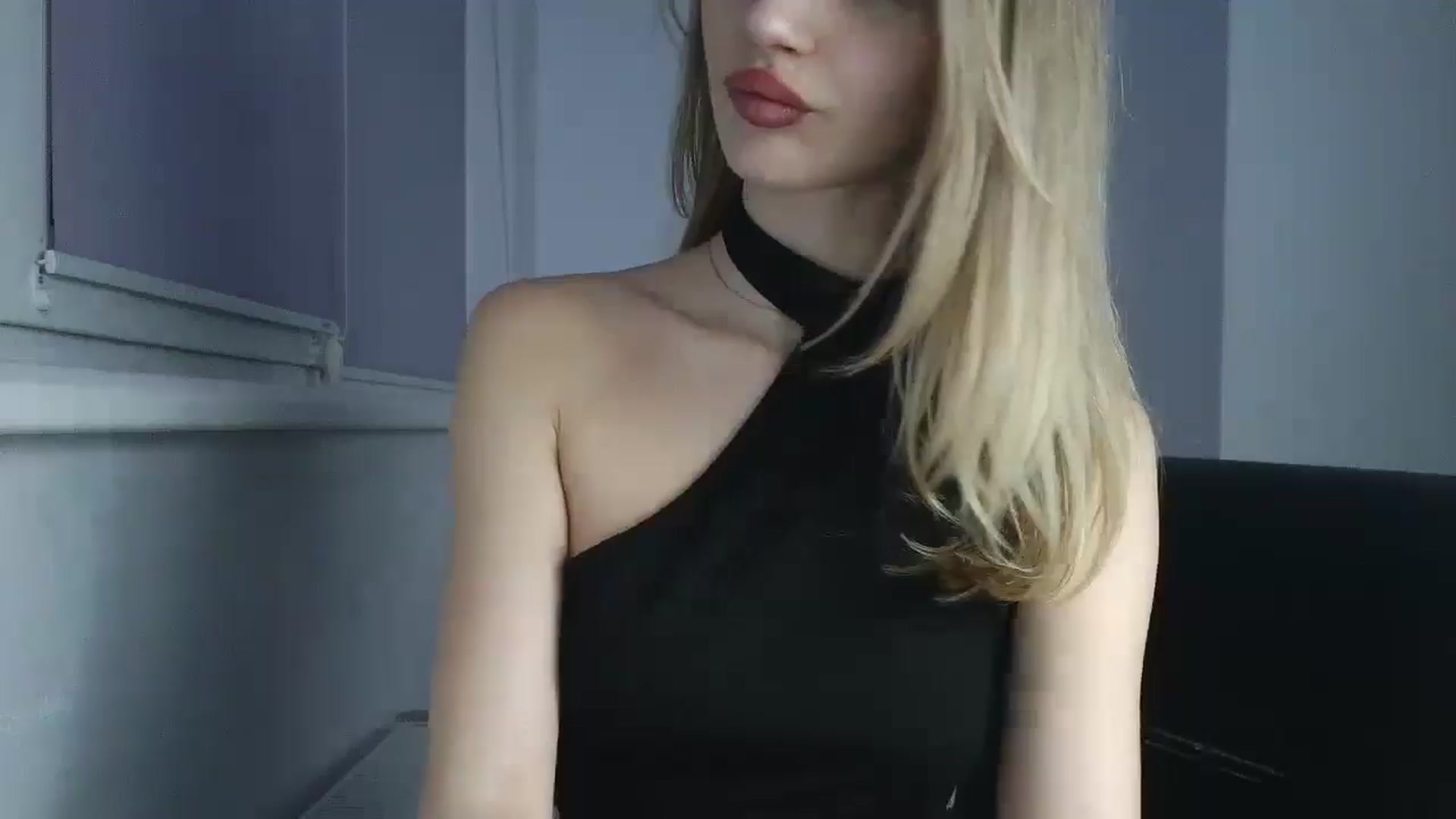 Gallery image thumbnail from MaryyCo's myfreecams stream on, 02/19/2026, 16:18 image 20 of 20
