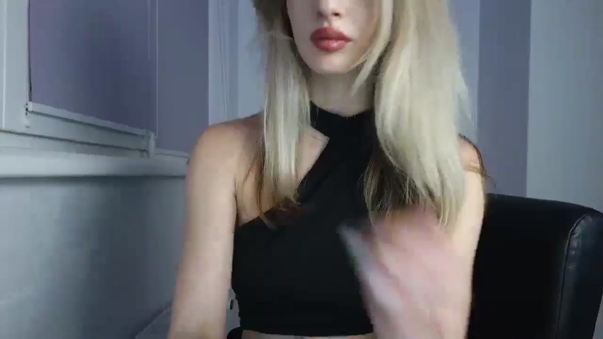 Gallery image thumbnail from MaryyCo's myfreecams stream on, 03/18/2026, 23:11 image 14 of 20