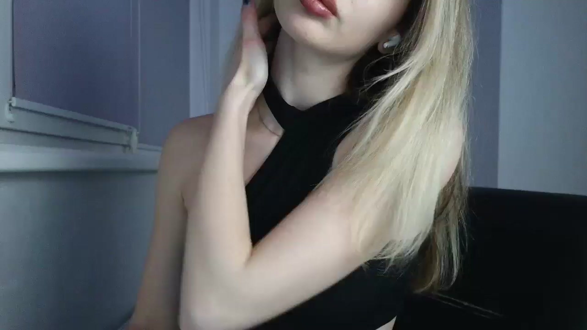 Gallery image thumbnail from MaryyCo's myfreecams stream on, 03/18/2026, 23:11 image 8 of 20