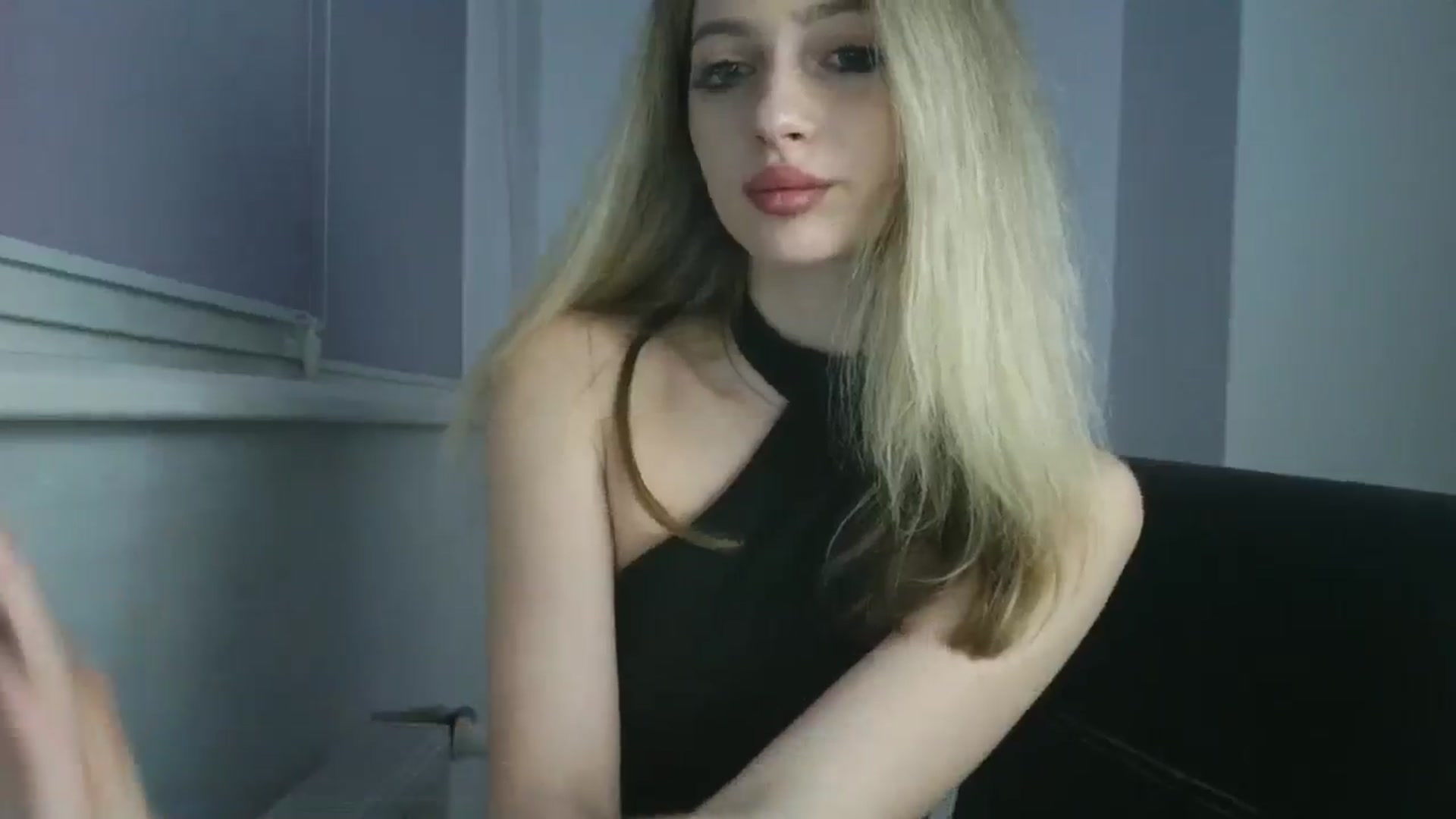 Gallery image thumbnail from MaryyCo's myfreecams stream on, 03/29/2026, 21:05 image 14 of 20