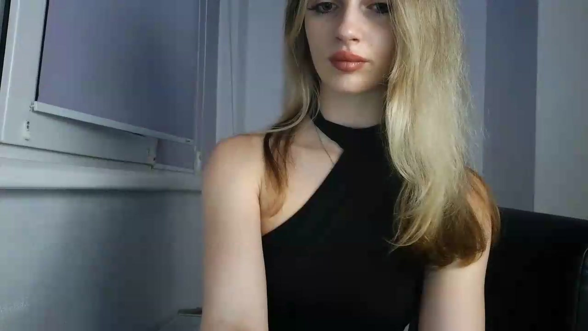 Gallery image thumbnail from MaryyCo's myfreecams stream on, 05/21/2026, 22:06 image 19 of 20