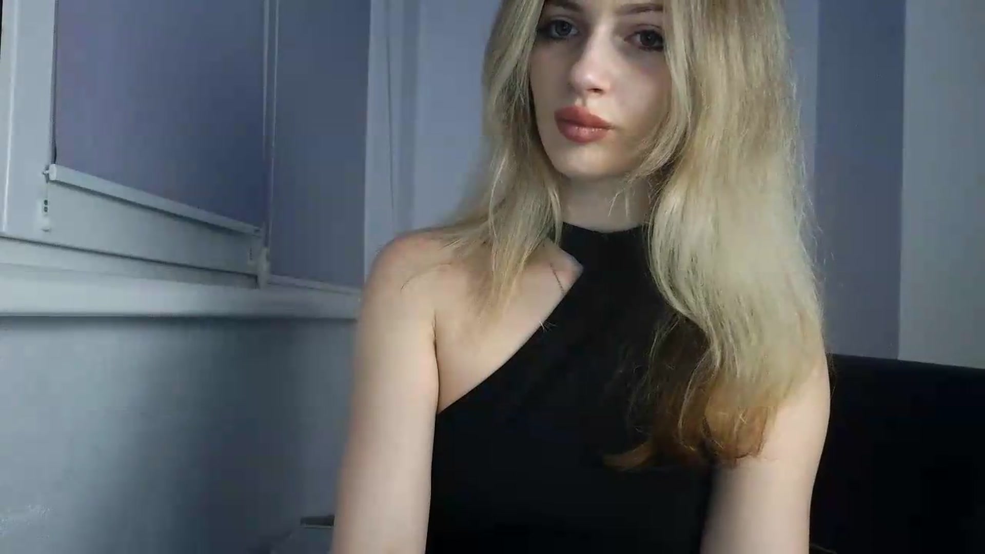 Gallery image thumbnail from MaryyCo's myfreecams stream on, 05/21/2026, 22:06 image 4 of 20