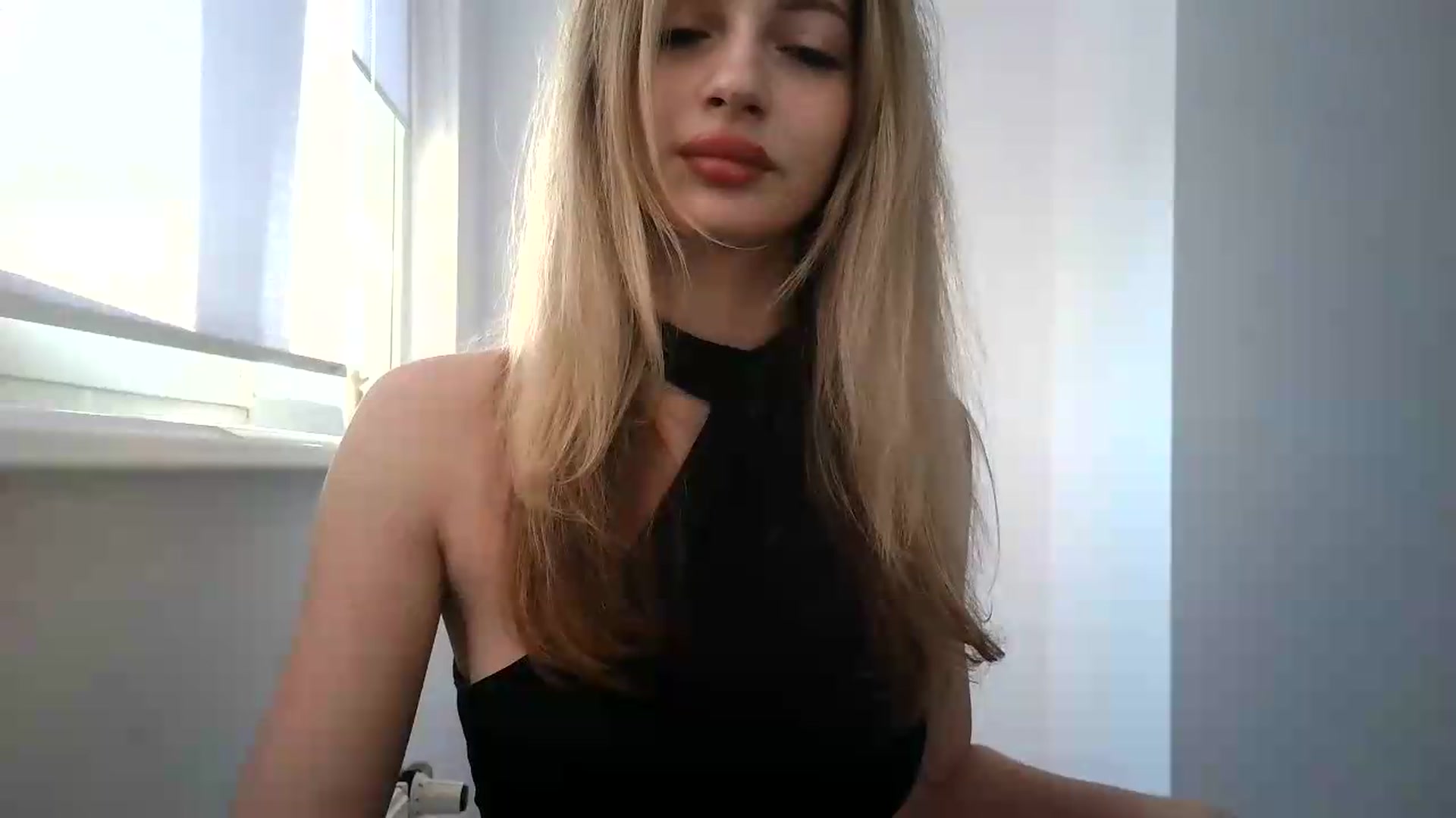 Gallery image thumbnail from MaryyCo's myfreecams stream on, 06/05/2026, 16:39 image 20 of 20
