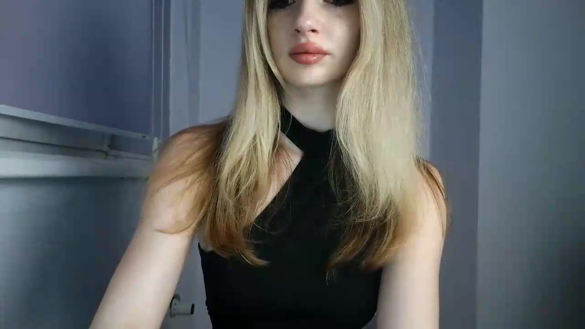 Gallery image thumbnail from MaryyCo's myfreecams stream on, 06/05/2026, 23:13 image 12 of 20