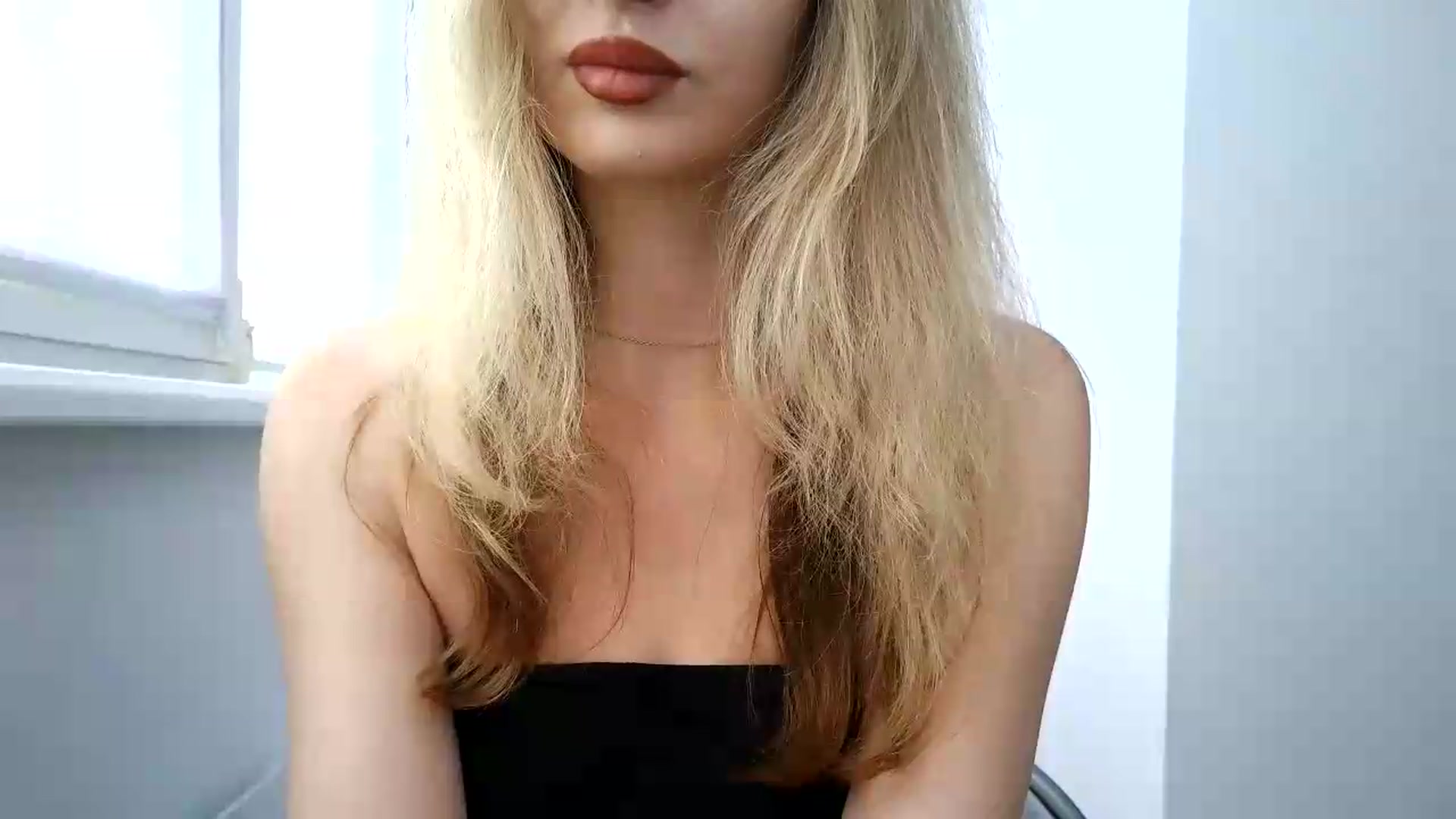 Gallery image thumbnail from MaryyCo's myfreecams stream on, 06/25/2026, 15:53 image 4 of 20