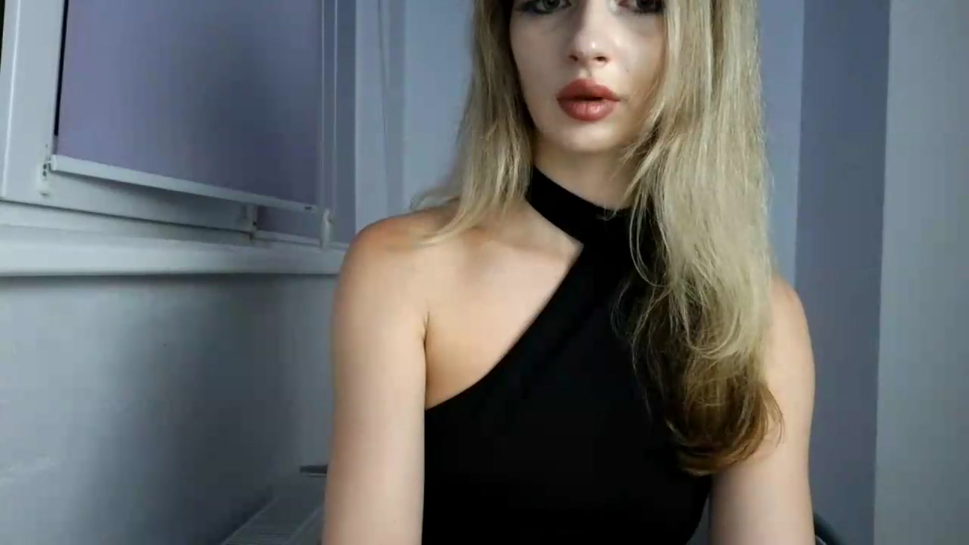 Gallery image thumbnail from MaryyCo's myfreecams stream on, 07/08/2026, 20:22 image 16 of 20