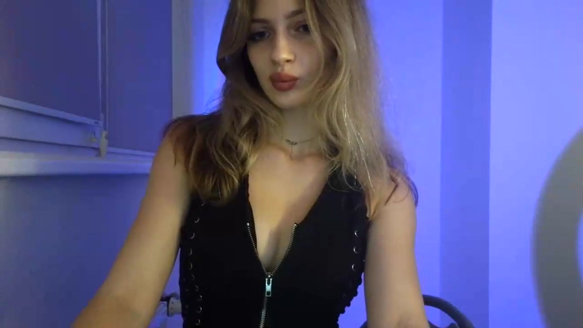 Gallery image thumbnail from MaryyCo's myfreecams stream on, 07/20/2026, 22:26 image 6 of 20