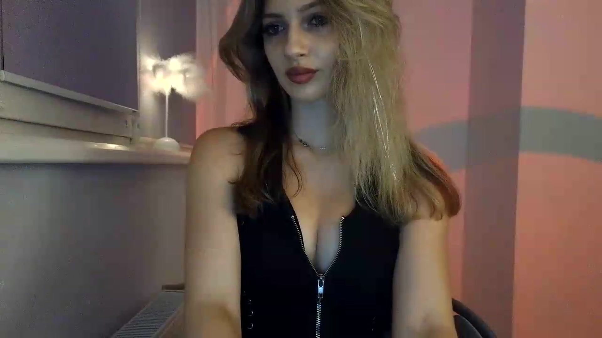 Gallery image thumbnail from MaryyCo's myfreecams stream on, 07/30/2026, 22:49 image 5 of 20