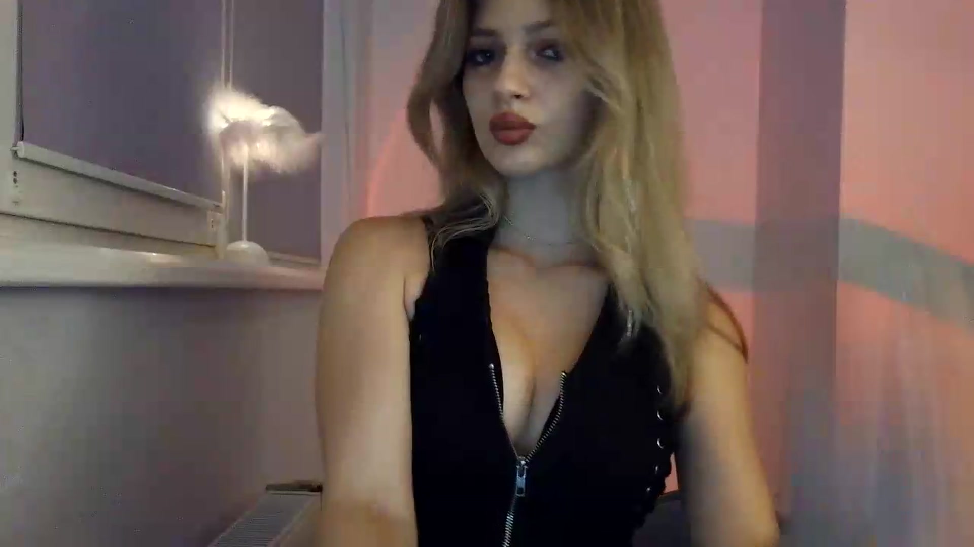 Gallery image thumbnail from MaryyCo's myfreecams stream on, 08/02/2026, 22:54 image 4 of 20