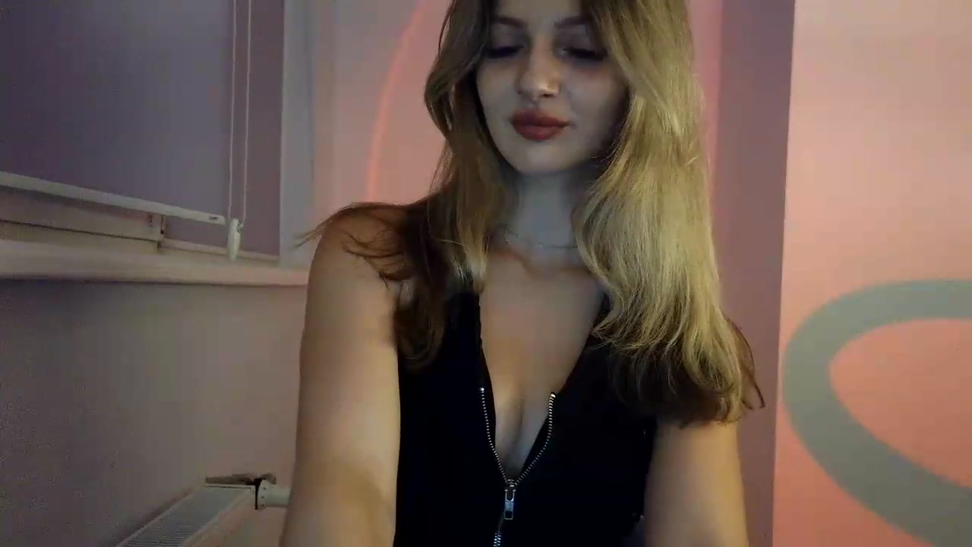 Gallery image thumbnail from MaryyCo's myfreecams stream on, 09/12/2026, 19:59 image 12 of 20