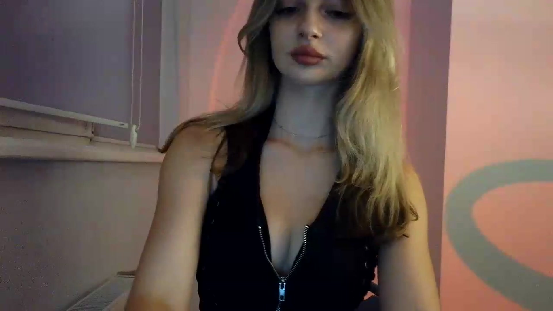 Gallery image thumbnail from MaryyCo's myfreecams stream on, 09/12/2026, 19:59 image 14 of 20