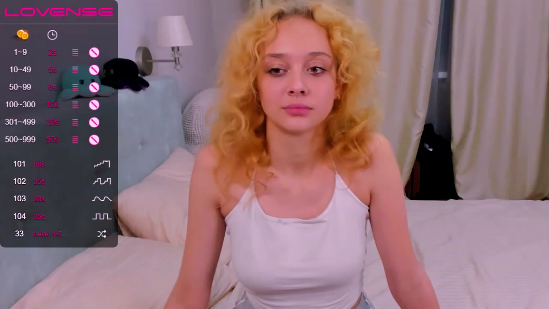 Gallery image thumbnail from MashaDavis's myfreecams stream on, 11/14/2022, 15:23 image 3 of 20