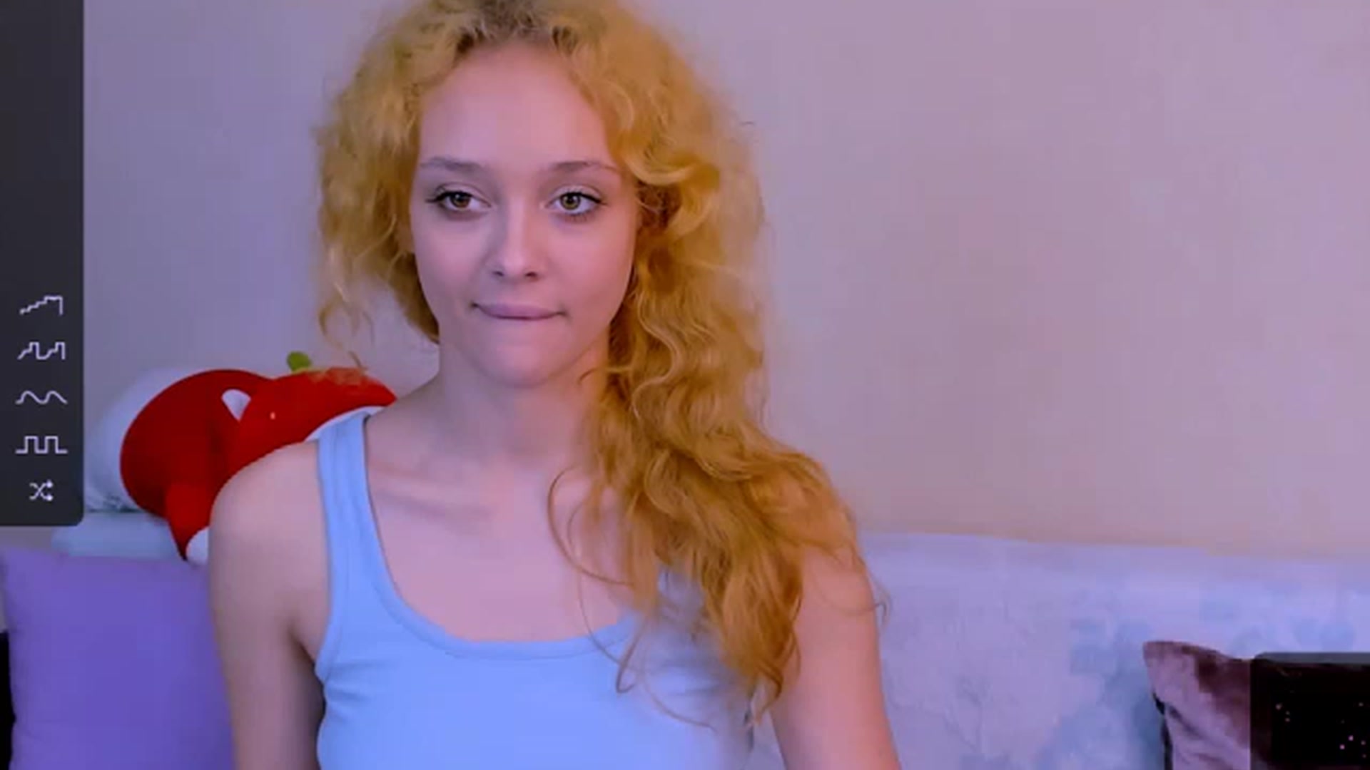Gallery image thumbnail from MashaDavis's myfreecams stream on, 11/16/2022, 15:37 image 5 of 20