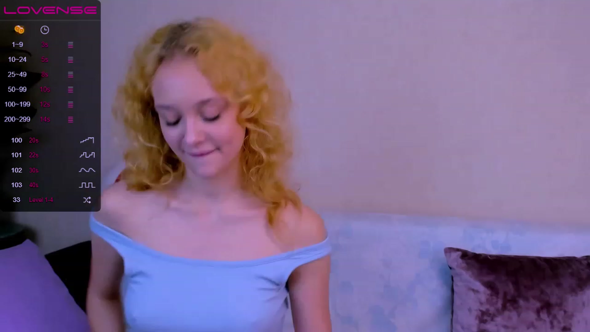 Gallery image thumbnail from MashaDavis's myfreecams stream on, 11/16/2022, 17:21 image 17 of 20