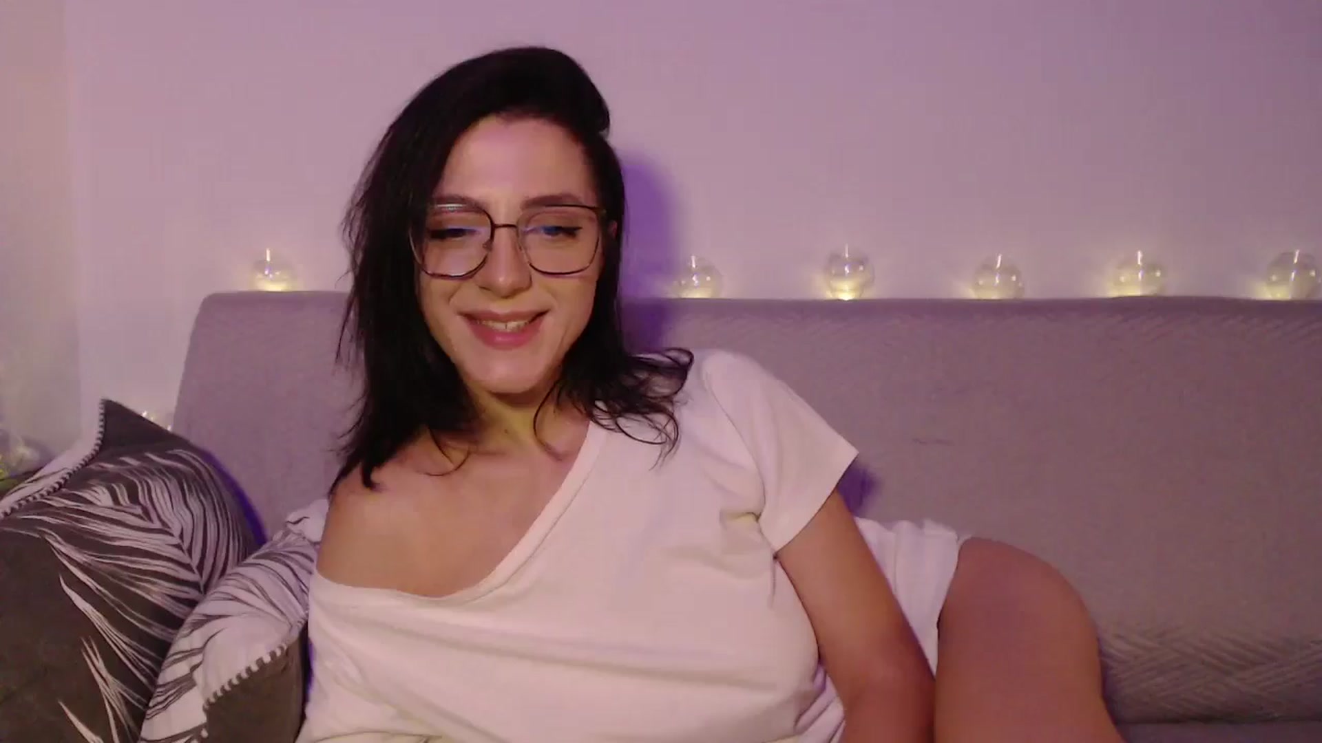 Gallery image thumbnail from Masha____'s myfreecams stream on, 09/23/2024, 02:33 image 12 of 20