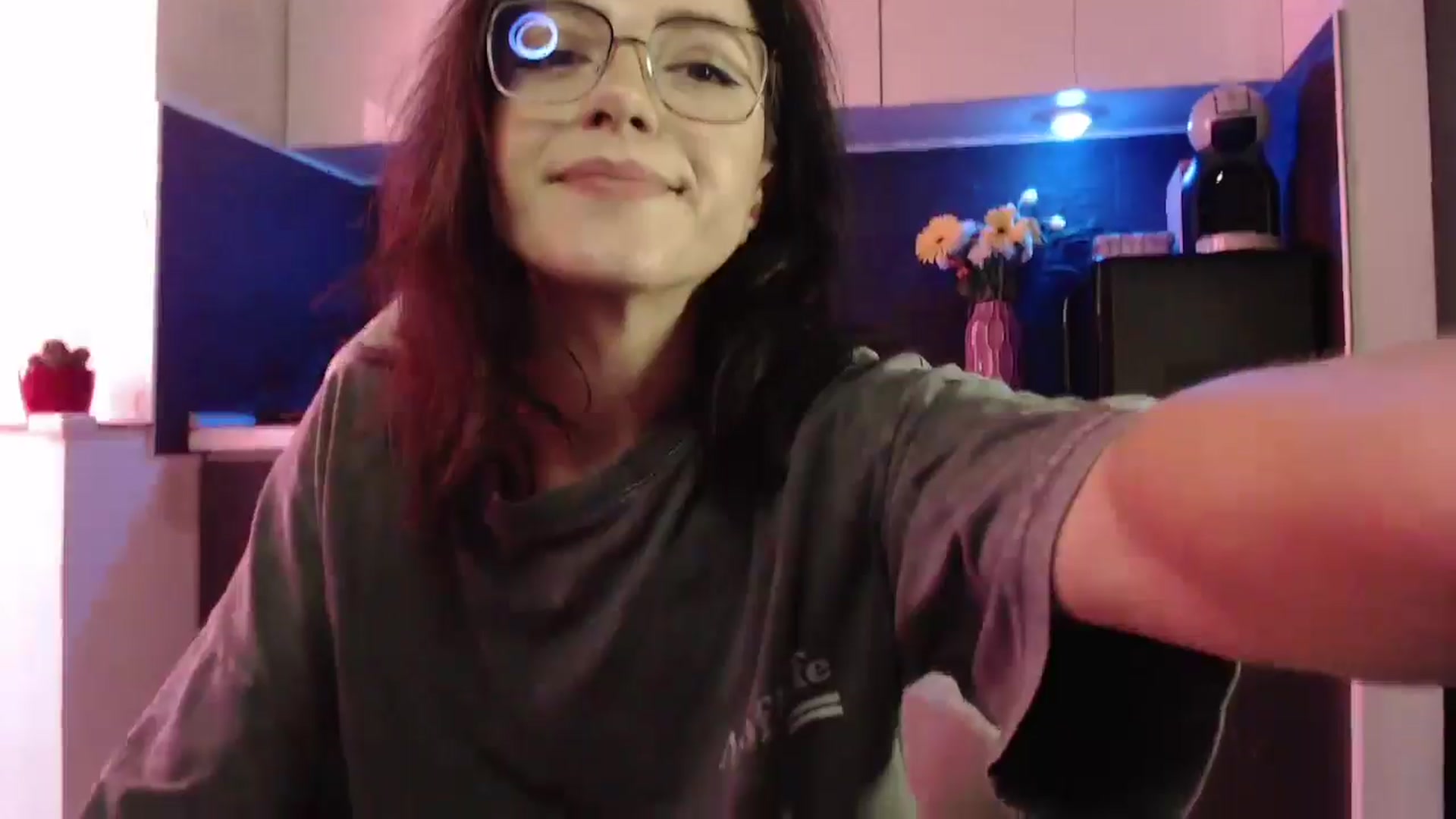 Gallery image thumbnail from Masha____'s myfreecams stream on, 10/03/2024, 12:28 image 10 of 20