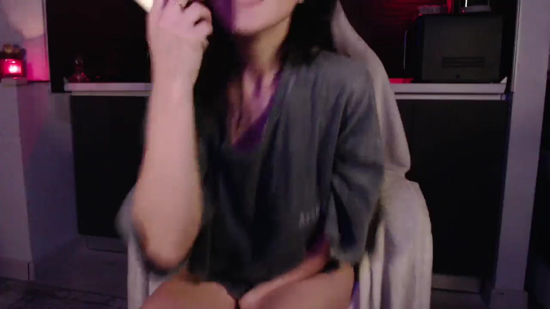 Gallery image thumbnail from Masha____'s myfreecams stream on, 10/06/2024, 01:08 image 5 of 20