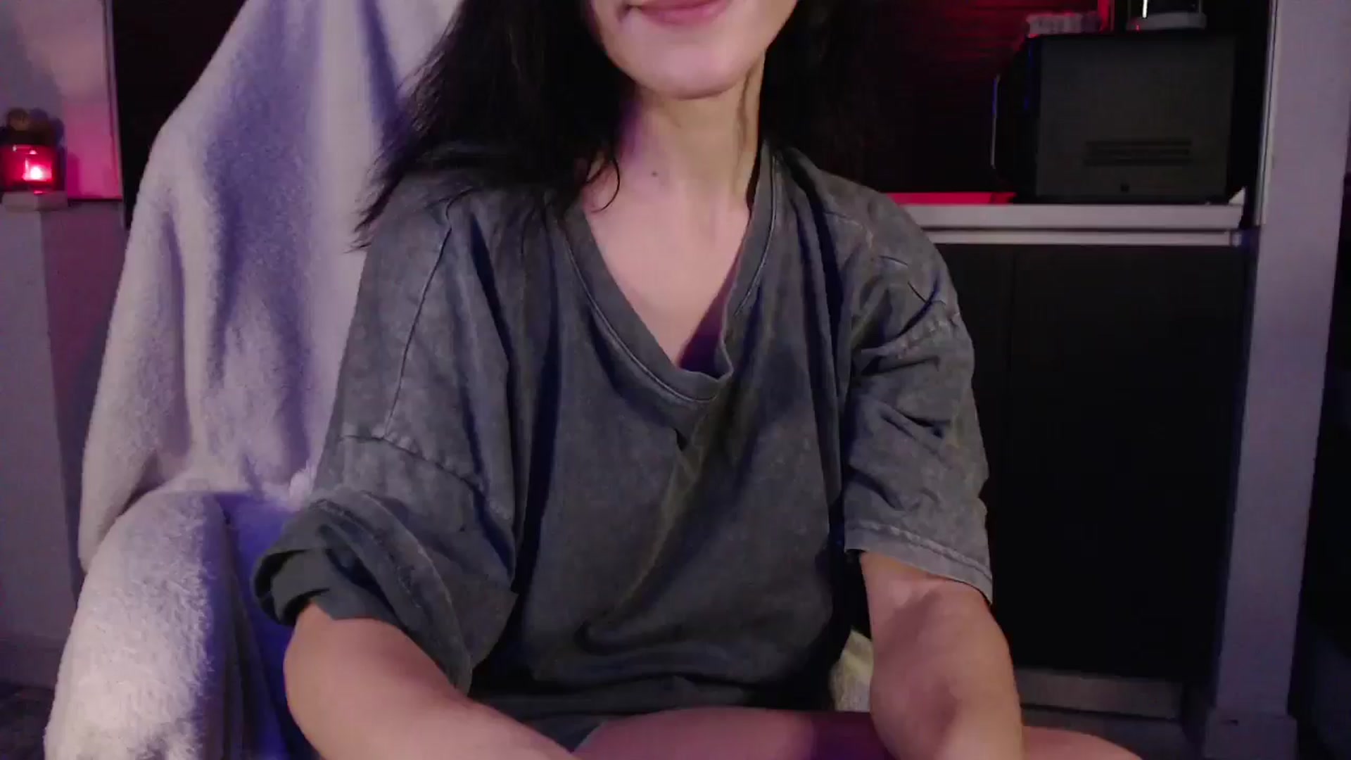 Gallery image thumbnail from Masha____'s myfreecams stream on, 10/06/2024, 01:08 image 11 of 20