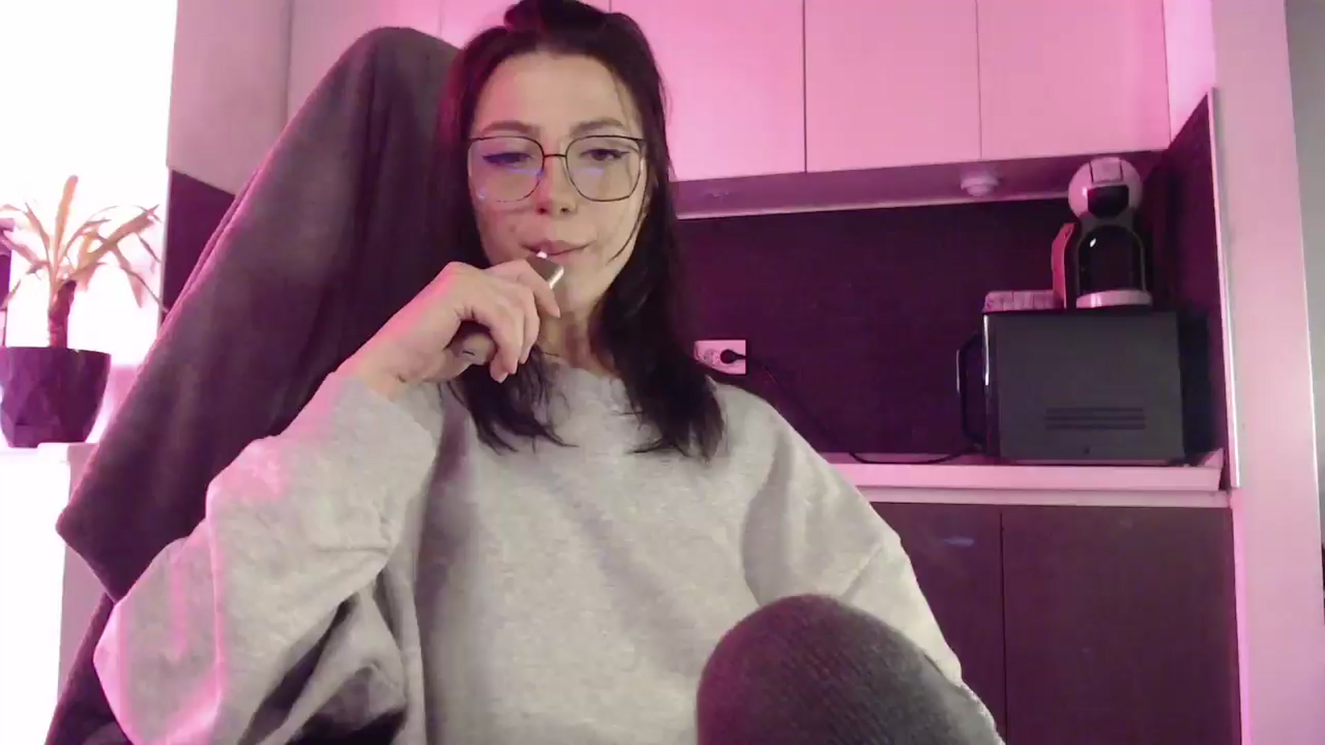 Gallery image thumbnail from Masha____'s myfreecams stream on, 10/15/2024, 09:05 image 7 of 20