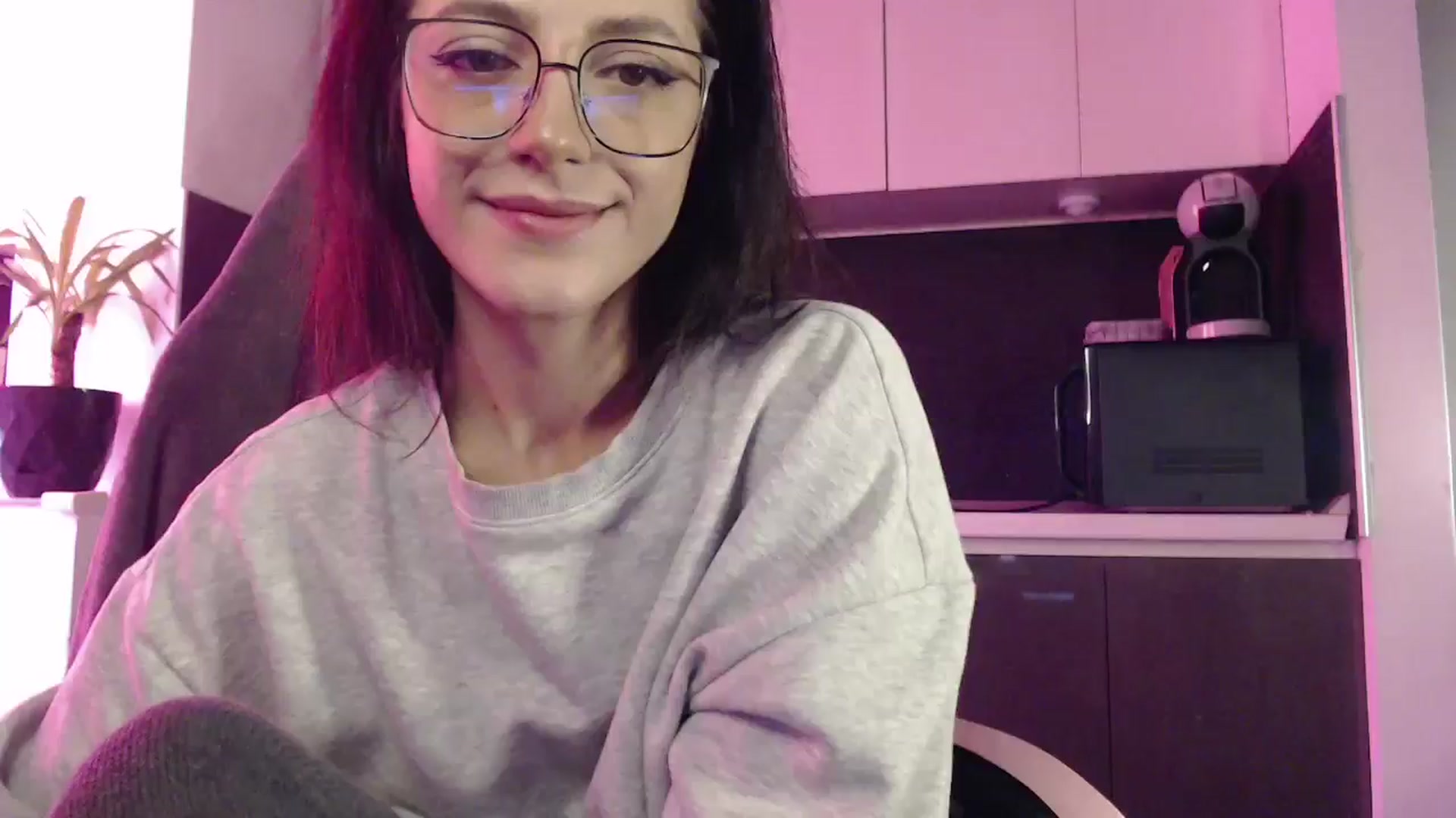 Gallery image thumbnail from Masha____'s myfreecams stream on, 10/15/2024, 10:59 image 1 of 20