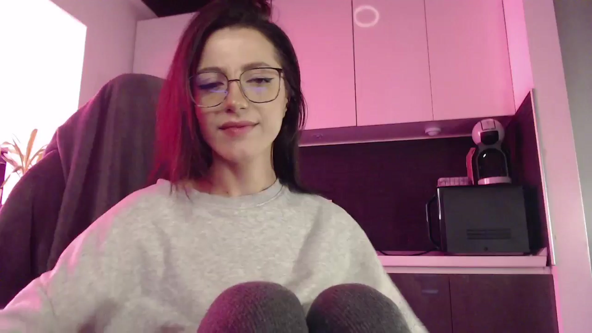 Gallery image thumbnail from Masha____'s myfreecams stream on, 10/15/2024, 10:59 image 13 of 20