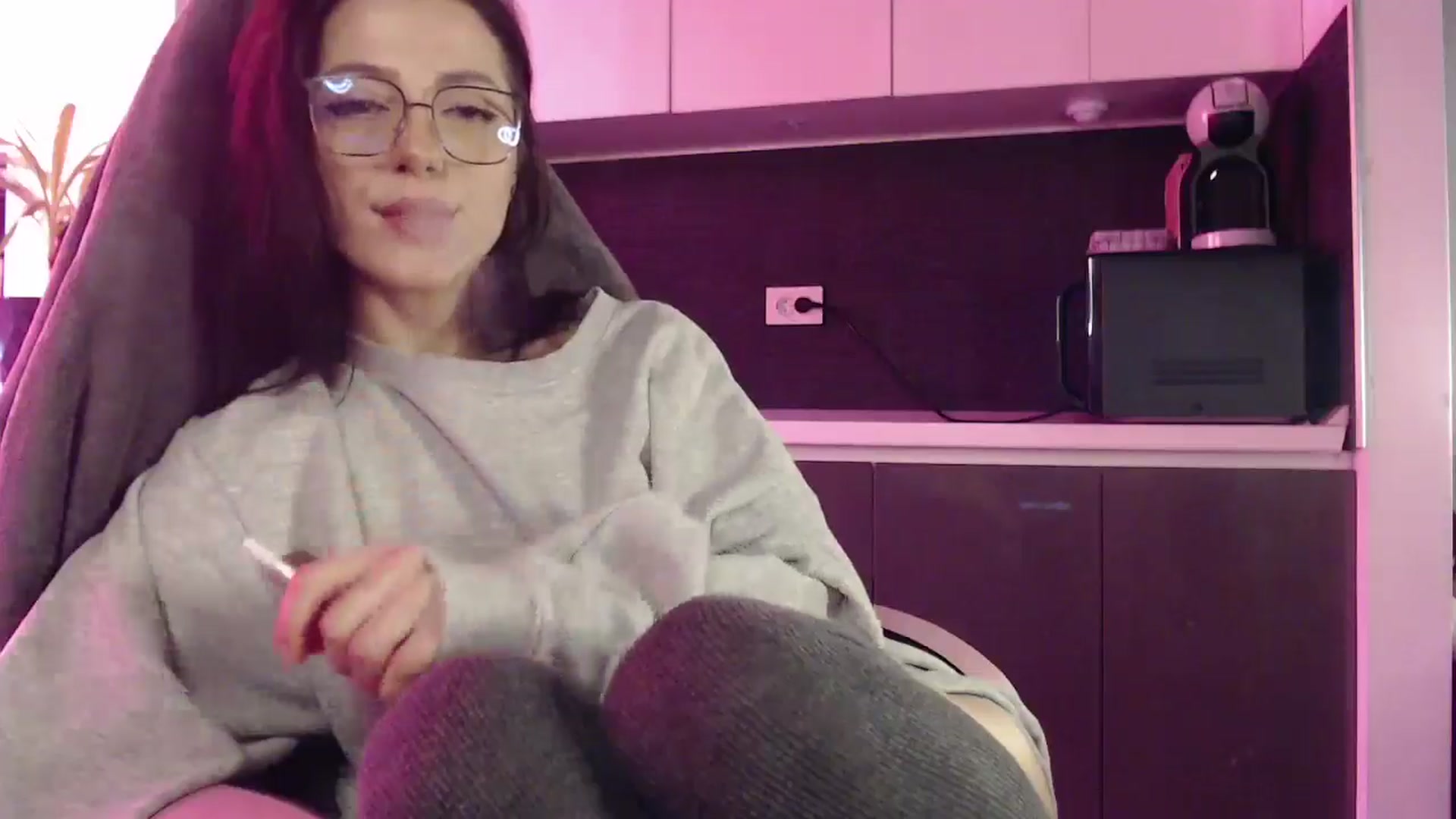 Gallery image thumbnail from Masha____'s myfreecams stream on, 10/15/2024, 10:59 image 2 of 20