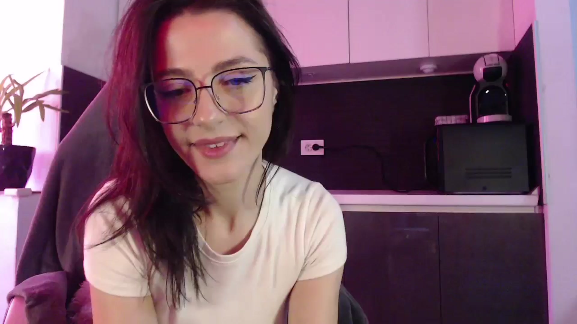 Gallery image thumbnail from Masha____'s myfreecams stream on, 11/05/2024, 13:18 image 3 of 20