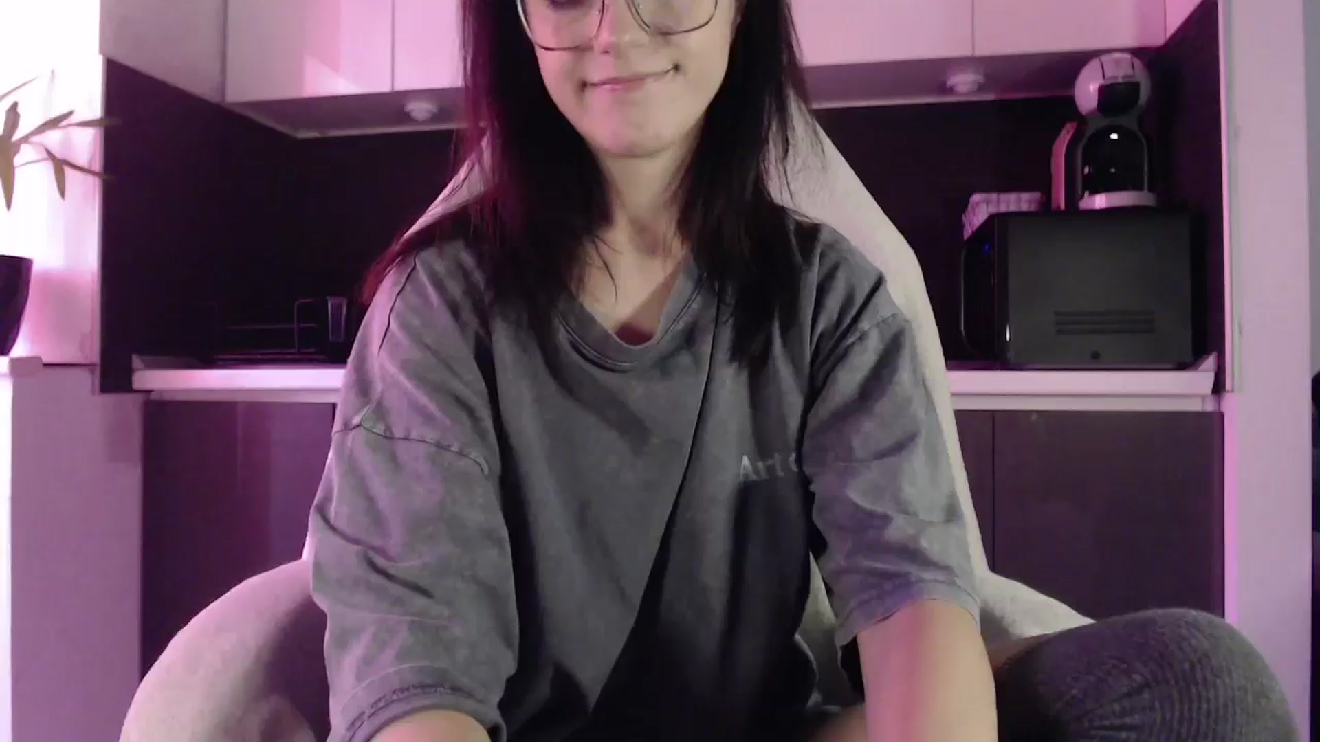 Gallery image thumbnail from Masha____'s myfreecams stream on, 11/06/2024, 11:11 image 3 of 20