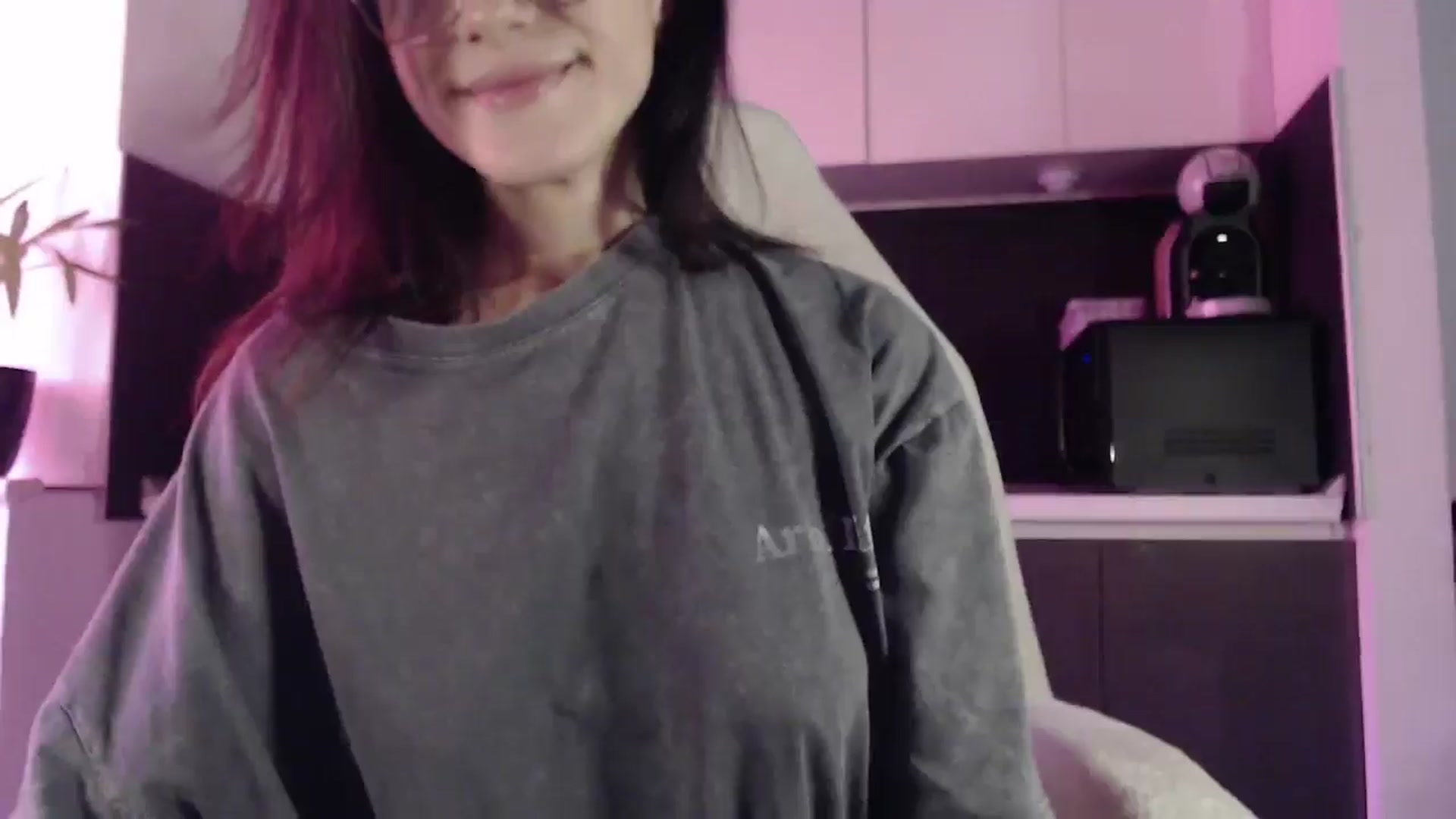 Gallery image thumbnail from Masha____'s myfreecams stream on, 11/06/2024, 11:11 image 12 of 20