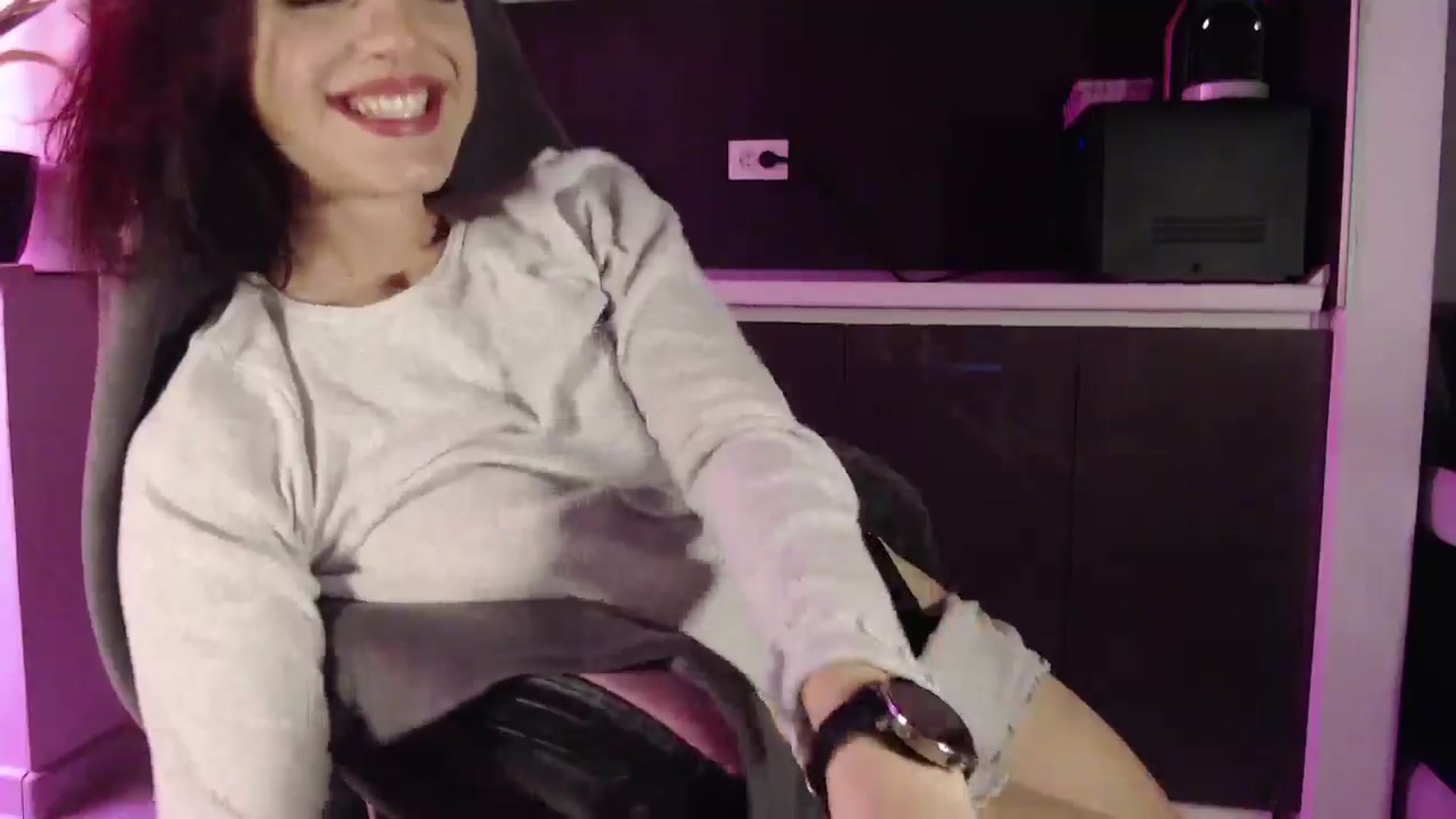 Gallery image thumbnail from Masha____'s myfreecams stream on, 11/07/2024, 11:25 image 17 of 20