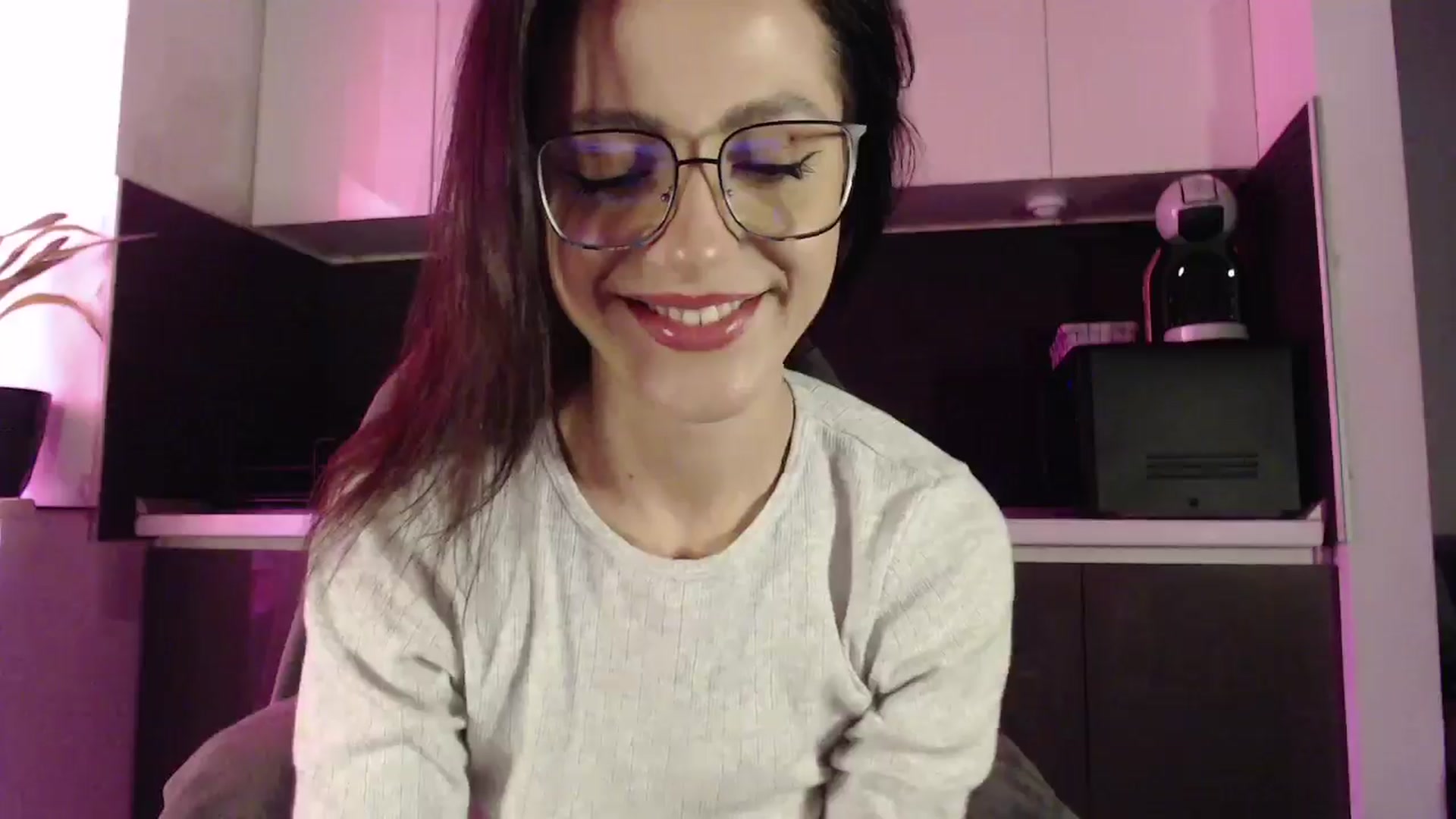 Gallery image thumbnail from Masha____'s myfreecams stream on, 11/07/2024, 11:25 image 13 of 20