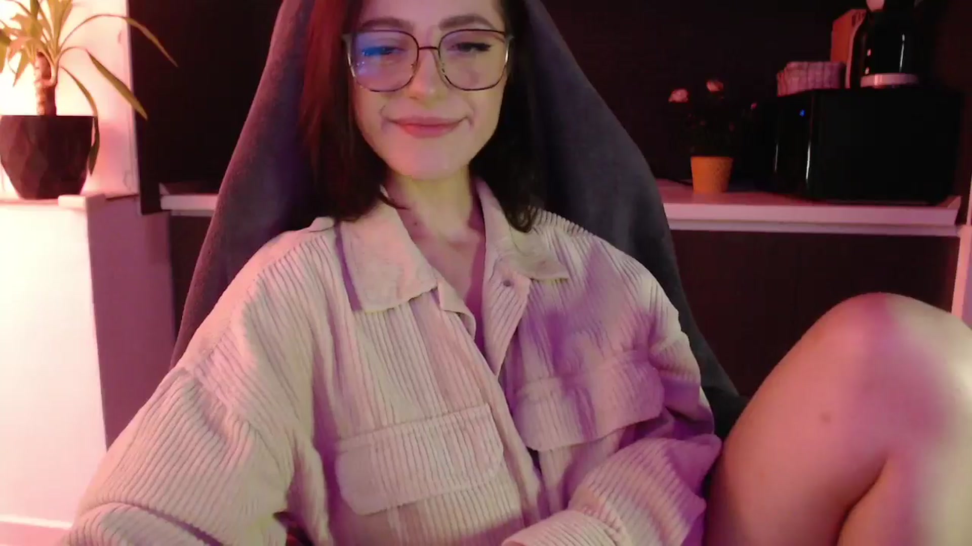 Gallery image thumbnail from Masha____'s myfreecams stream on, 11/08/2024, 12:43 image 14 of 20