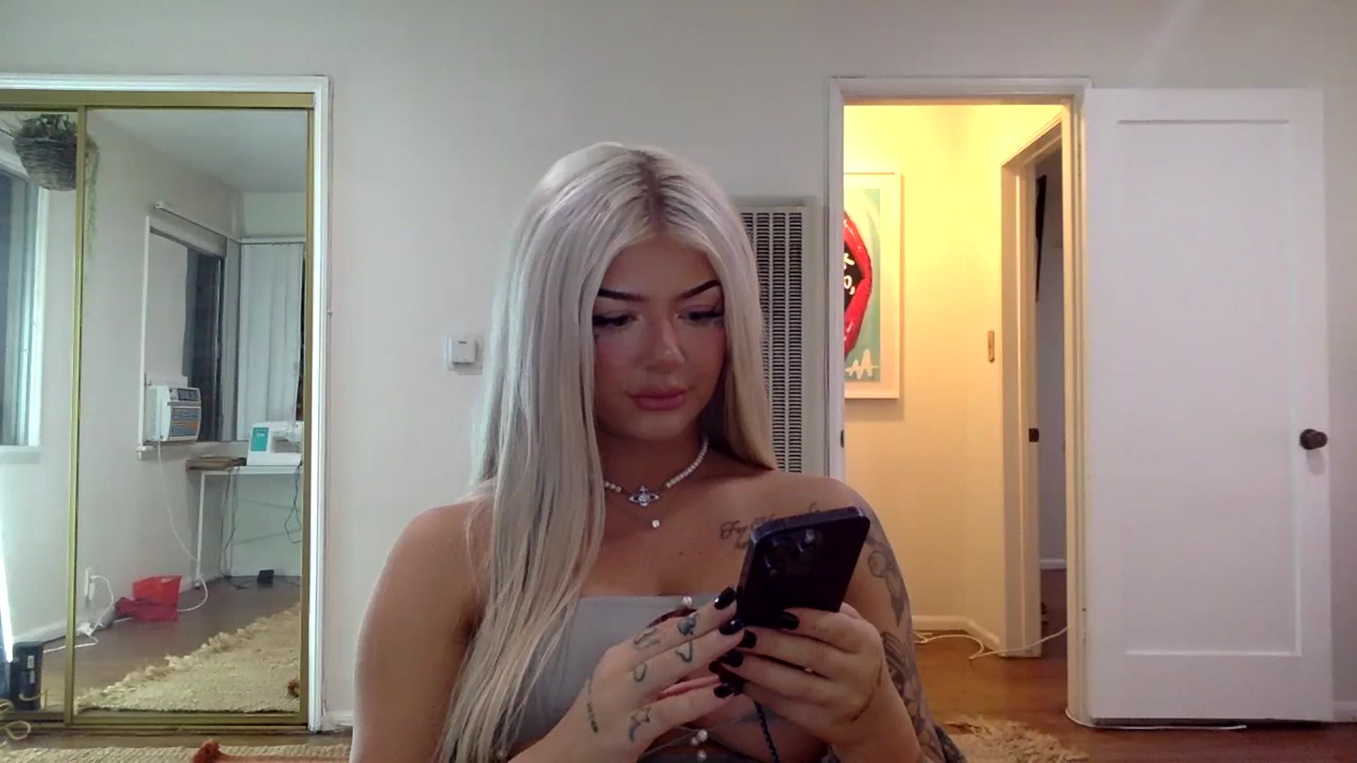Gallery image thumbnail from Masonblu's myfreecams stream on, 10/30/2023, 08:28 image 4 of 20