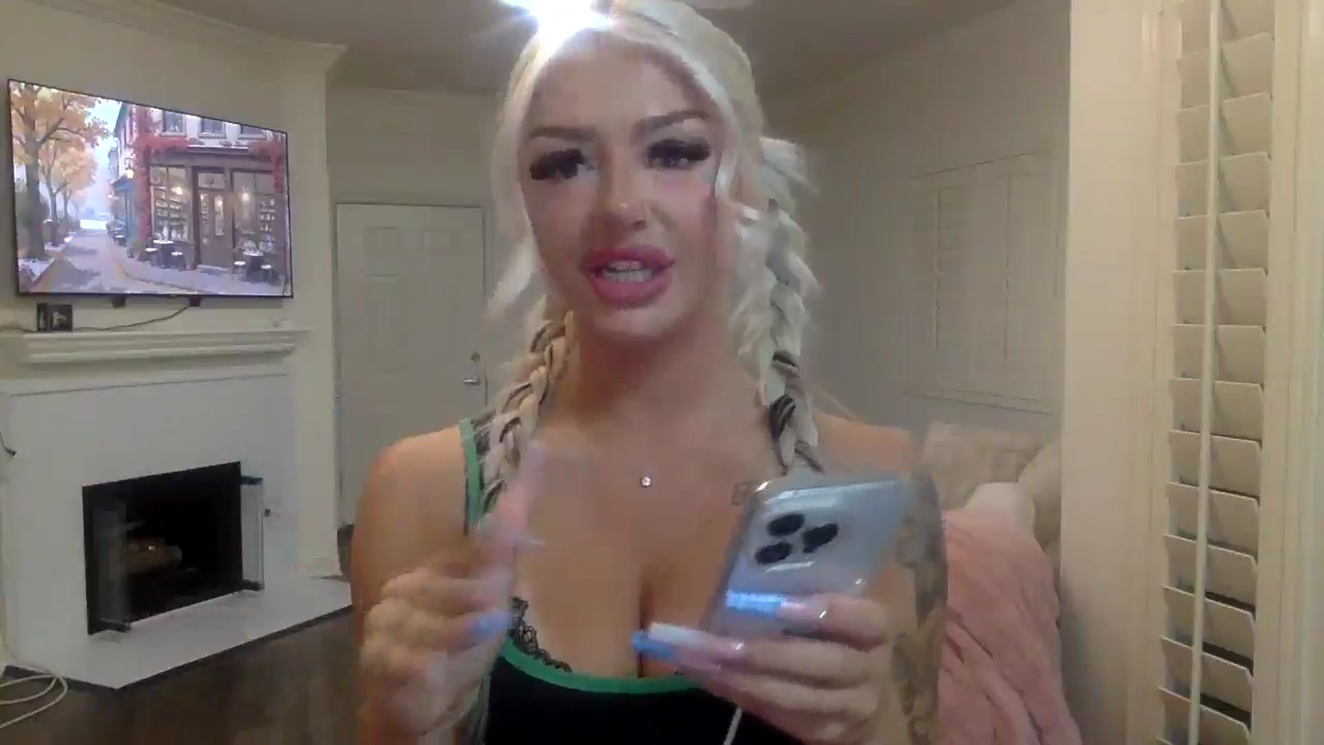 Gallery image thumbnail from Masonblu's myfreecams stream on, 11/17/2025, 04:21 image 20 of 20